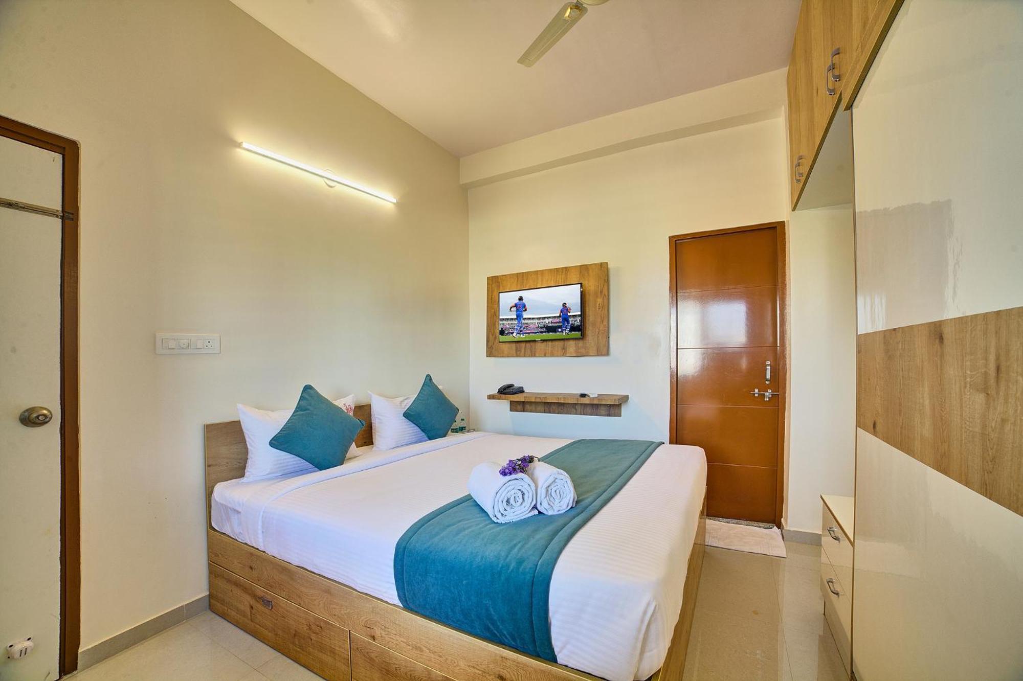 Entire 4 Bedrooms For Family And Group Near Airport Villa