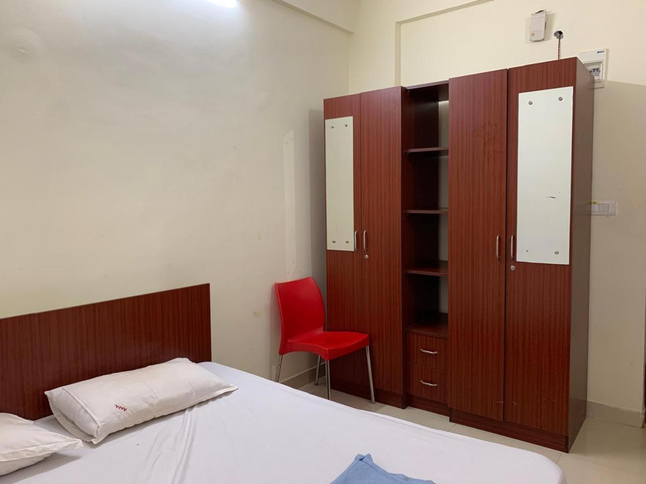 Stayzy Hotel 2*