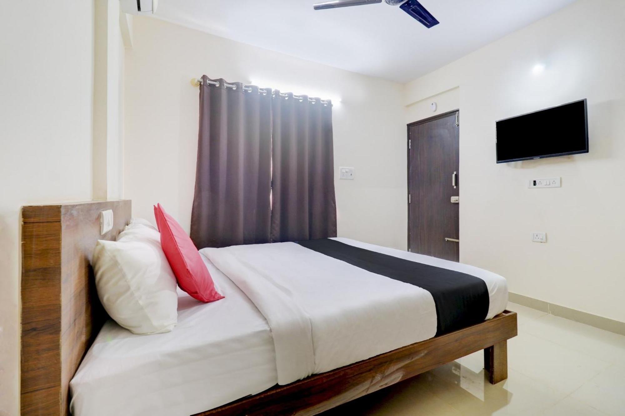 Hotel O Elite Lifestyle Red Rose Near 7d Voyage