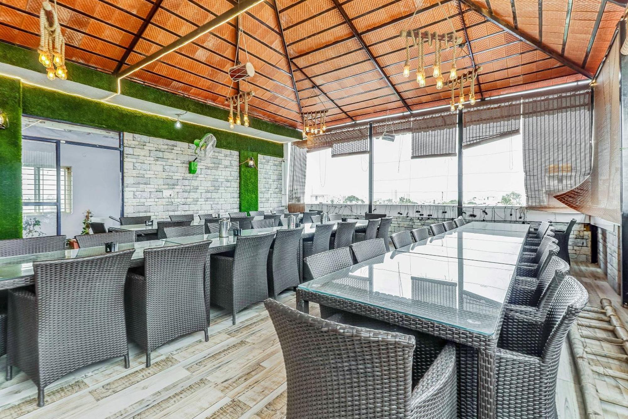 Hotel O Lavish Residency 3*