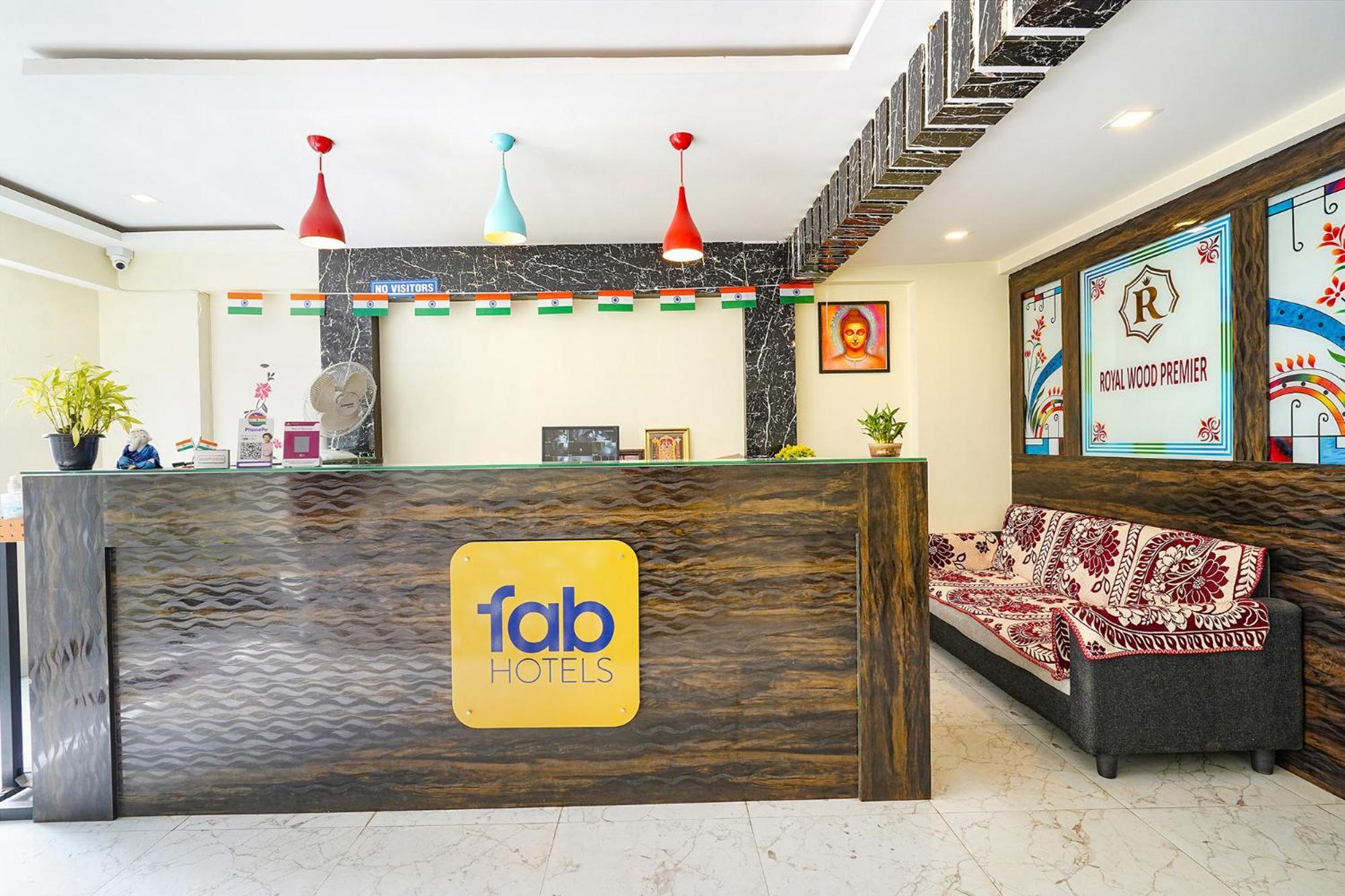 Fabhotel Royal Wood Premier - Domlur 3* Bangalore