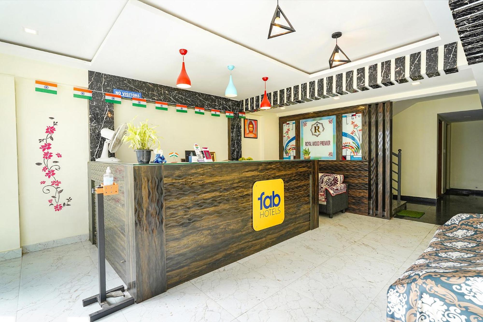 Fabhotel Royal Wood Premier - Domlur Hotel Bangalore