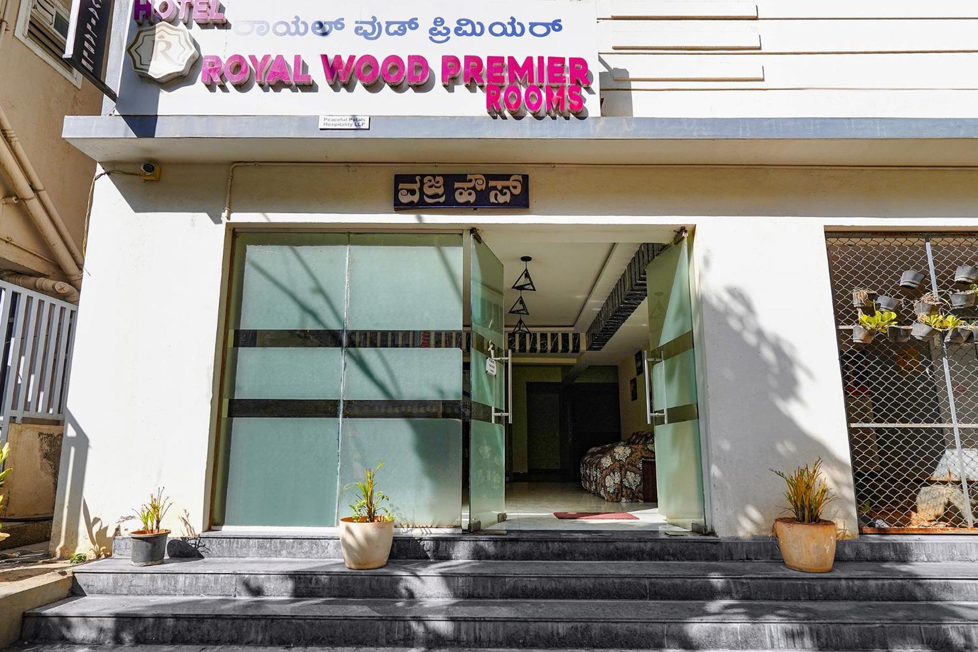 Fabhotel Royal Wood Premier - Domlur Bangalore