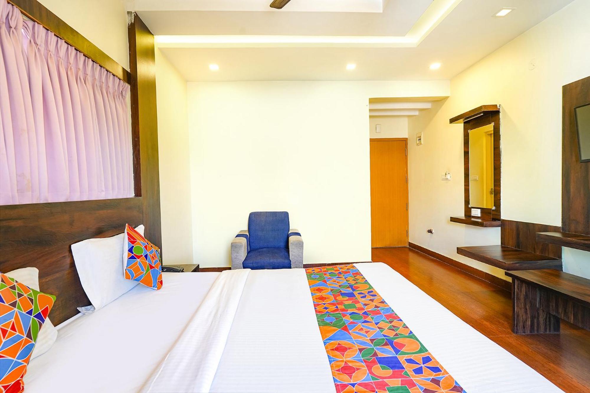 Fabhotel Royal Wood Premier - Domlur Bangalore