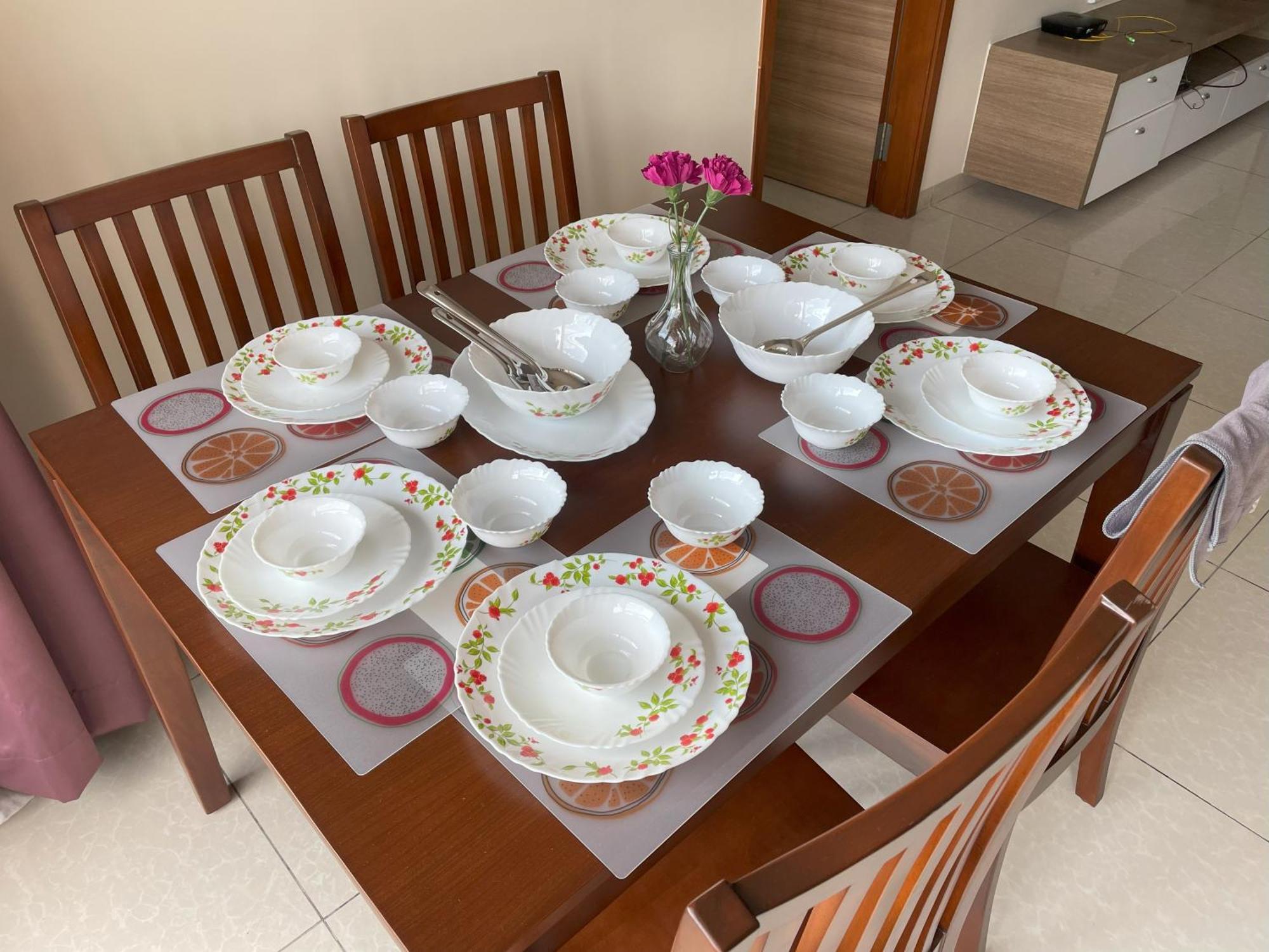 Deluxe 2bhk Family And Business Service Apartments, Raj Royale Retreats