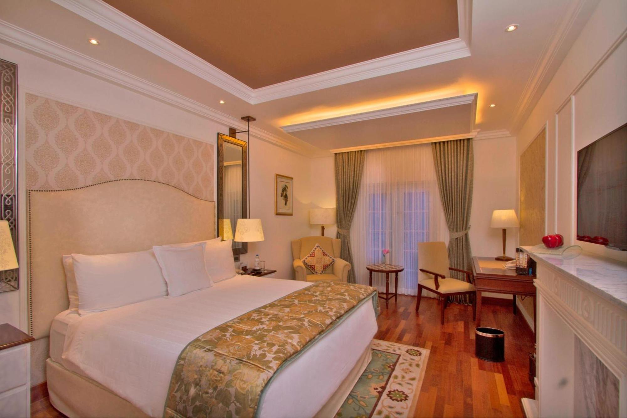 Itc Windsor, A Luxury Collection Hotel,
