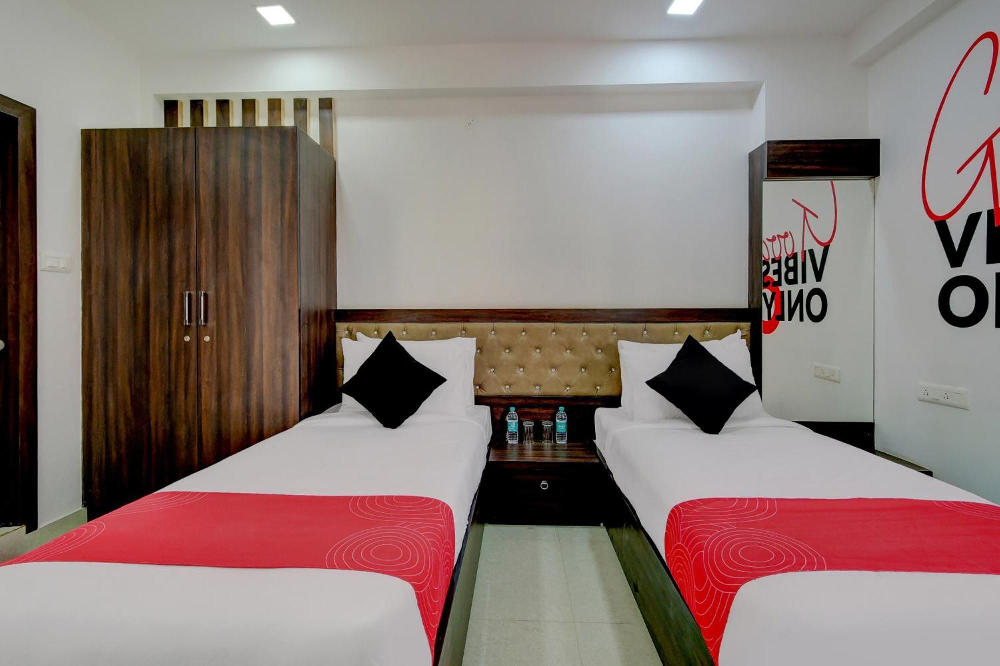 Super Grand Collection O Near Sarjapur Road Near 7d Voyage Hotel 4*