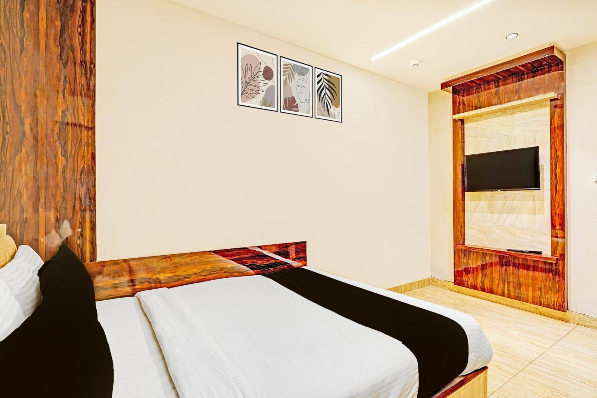 Hotel Super Townhouse Indiranagar