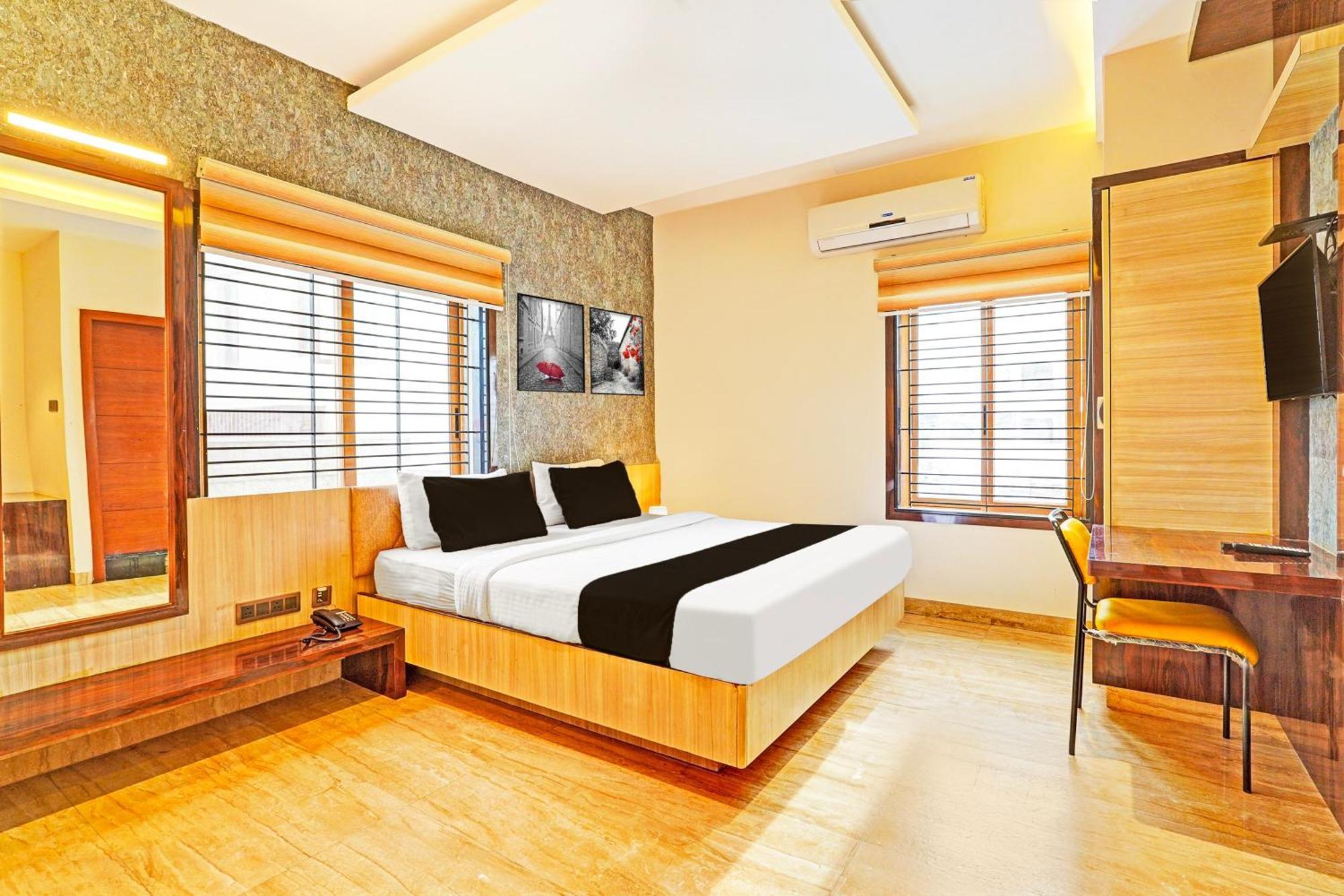 Super Townhouse Indiranagar Bangalore