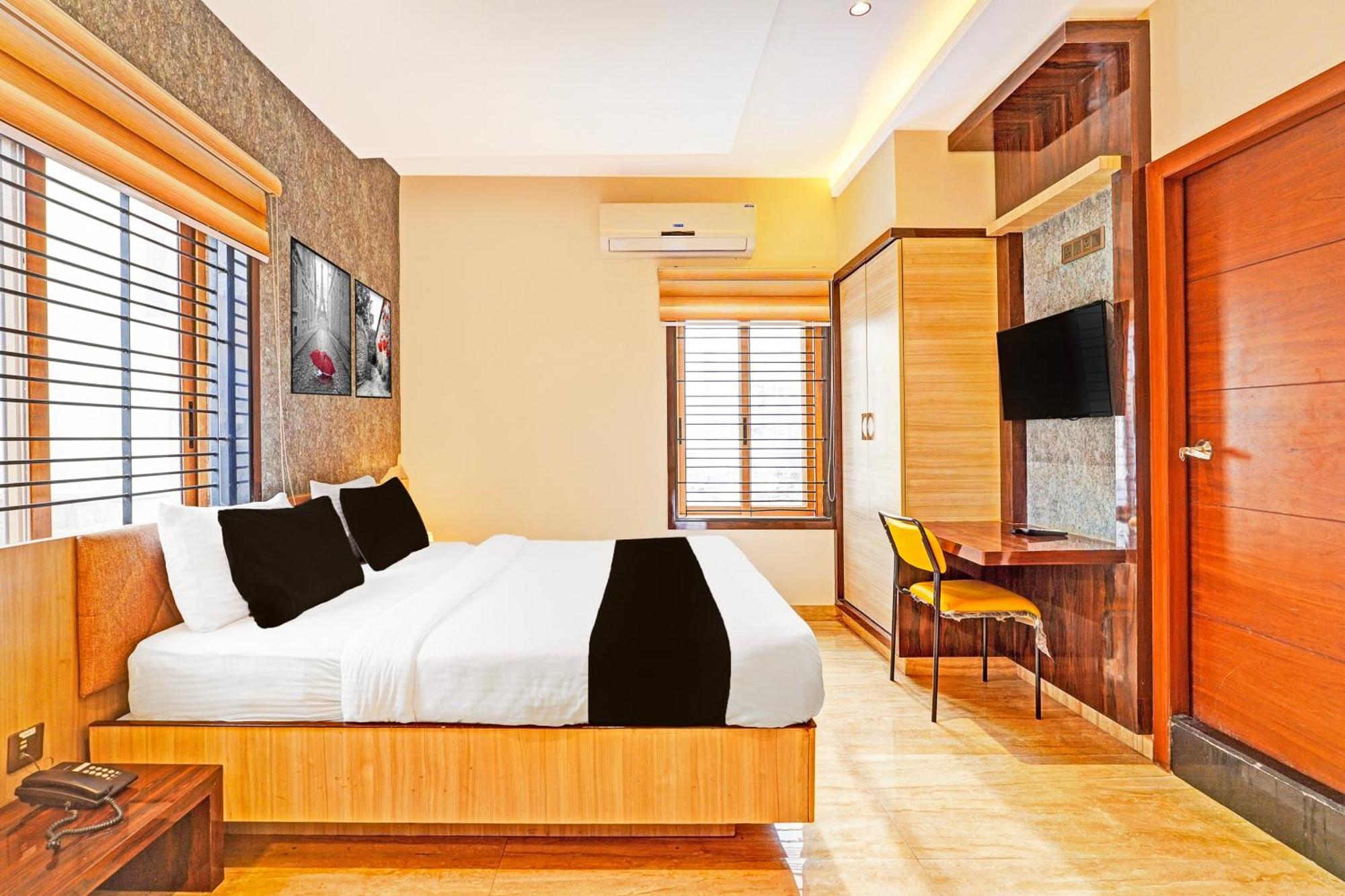 Hotel Super Townhouse Indiranagar 3*
