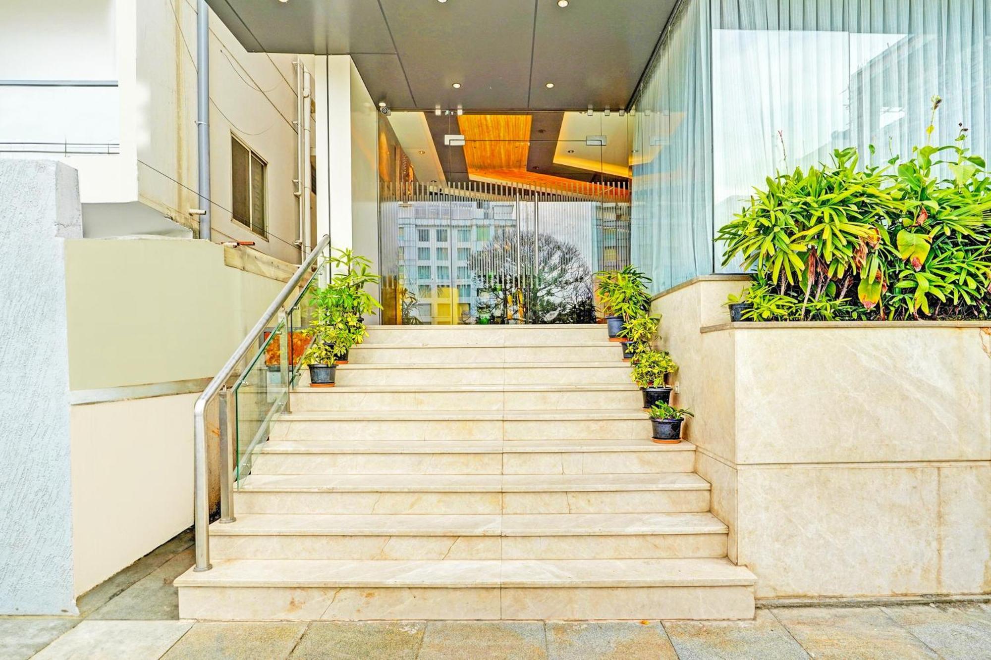 Super Townhouse Indiranagar 3* Bangalore