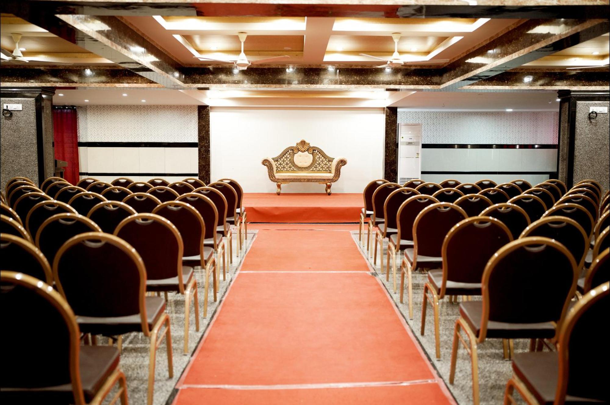 Hotel Vista Suites, Bangalore