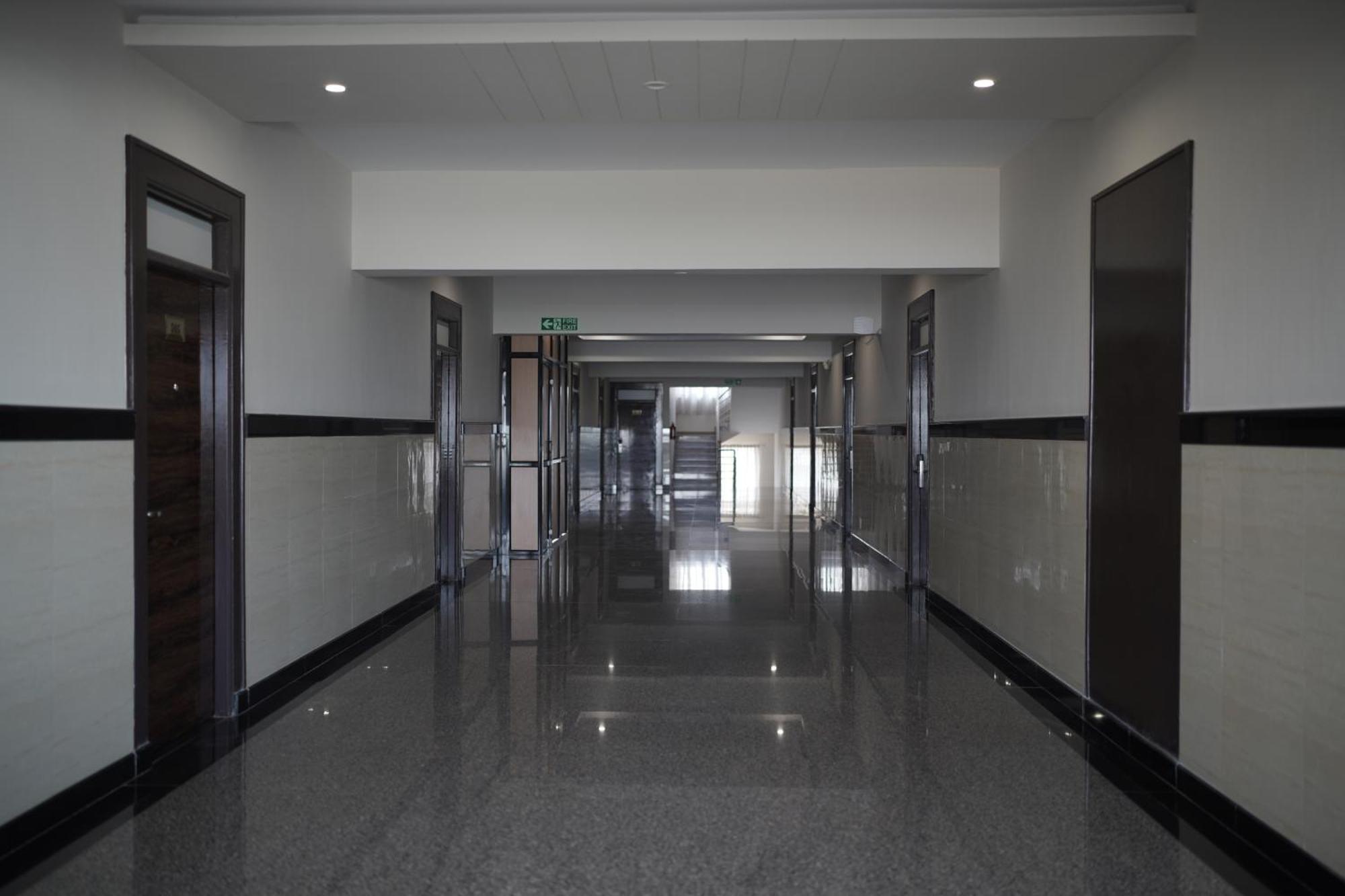 Vista Suites, Hotel 3*