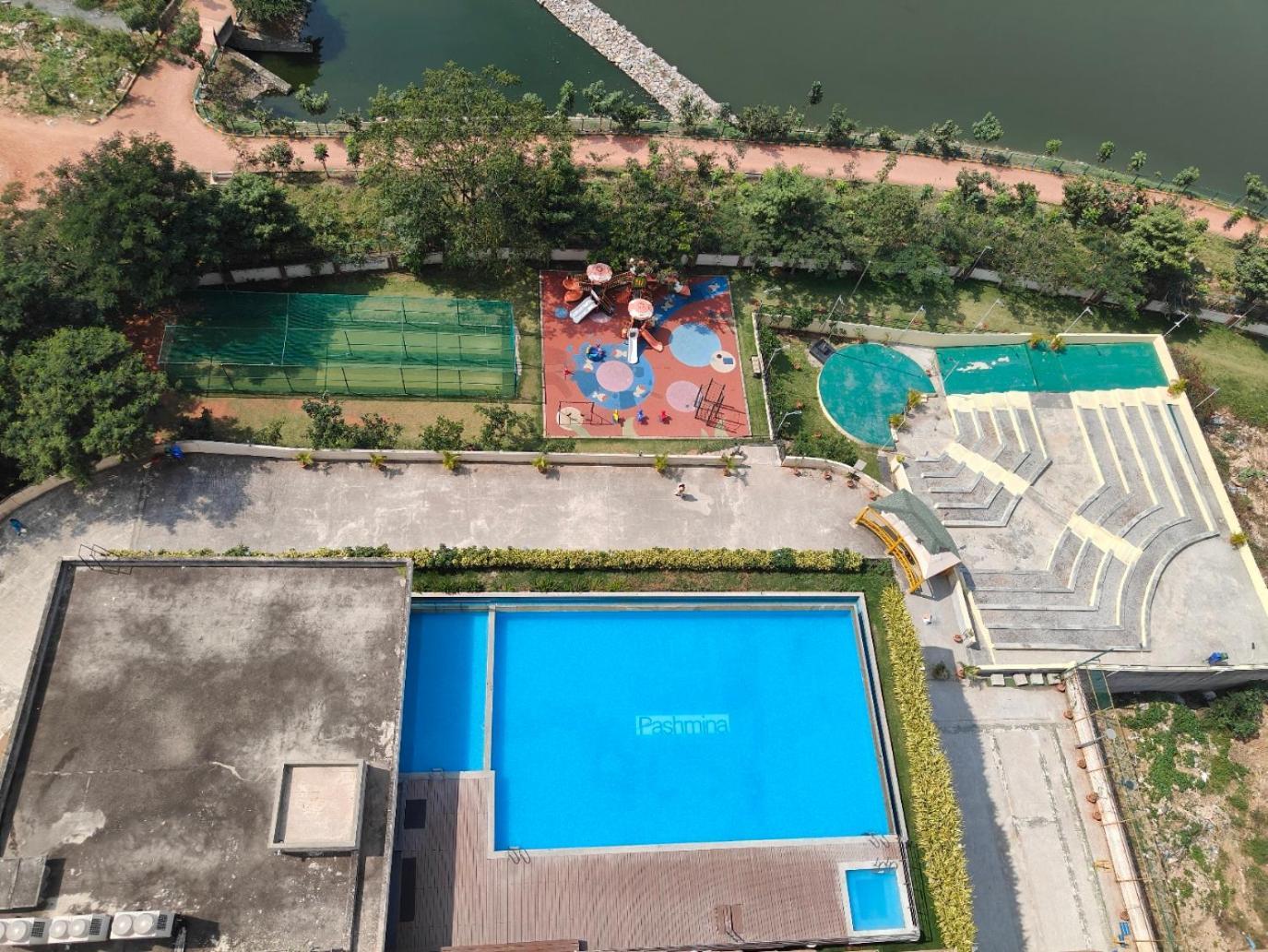 Modern 3bhk With Fully Equipped Kitchen On 15floor Only For Families Apartment Bangalore