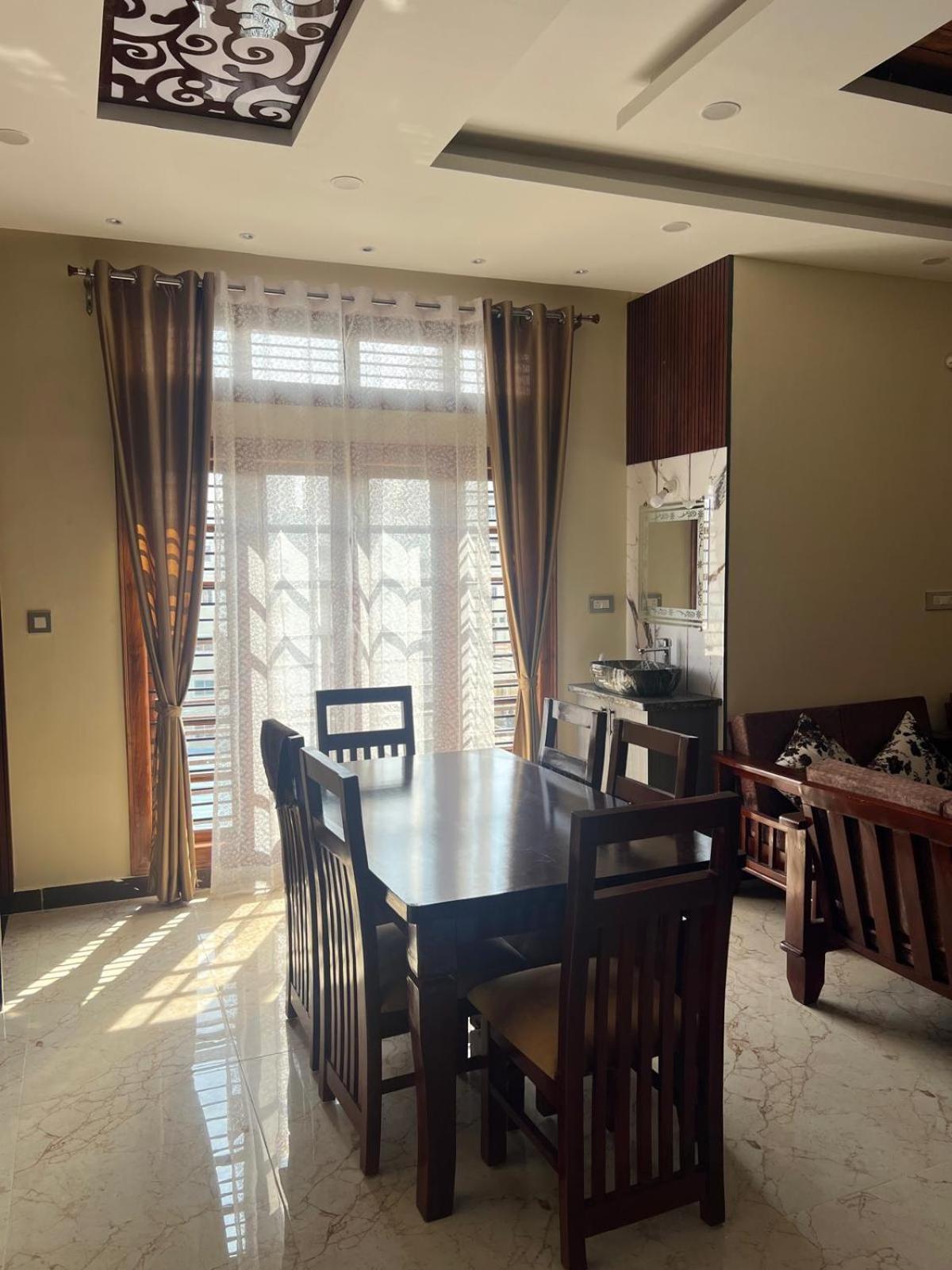 Apartamento Western Royal Homes *