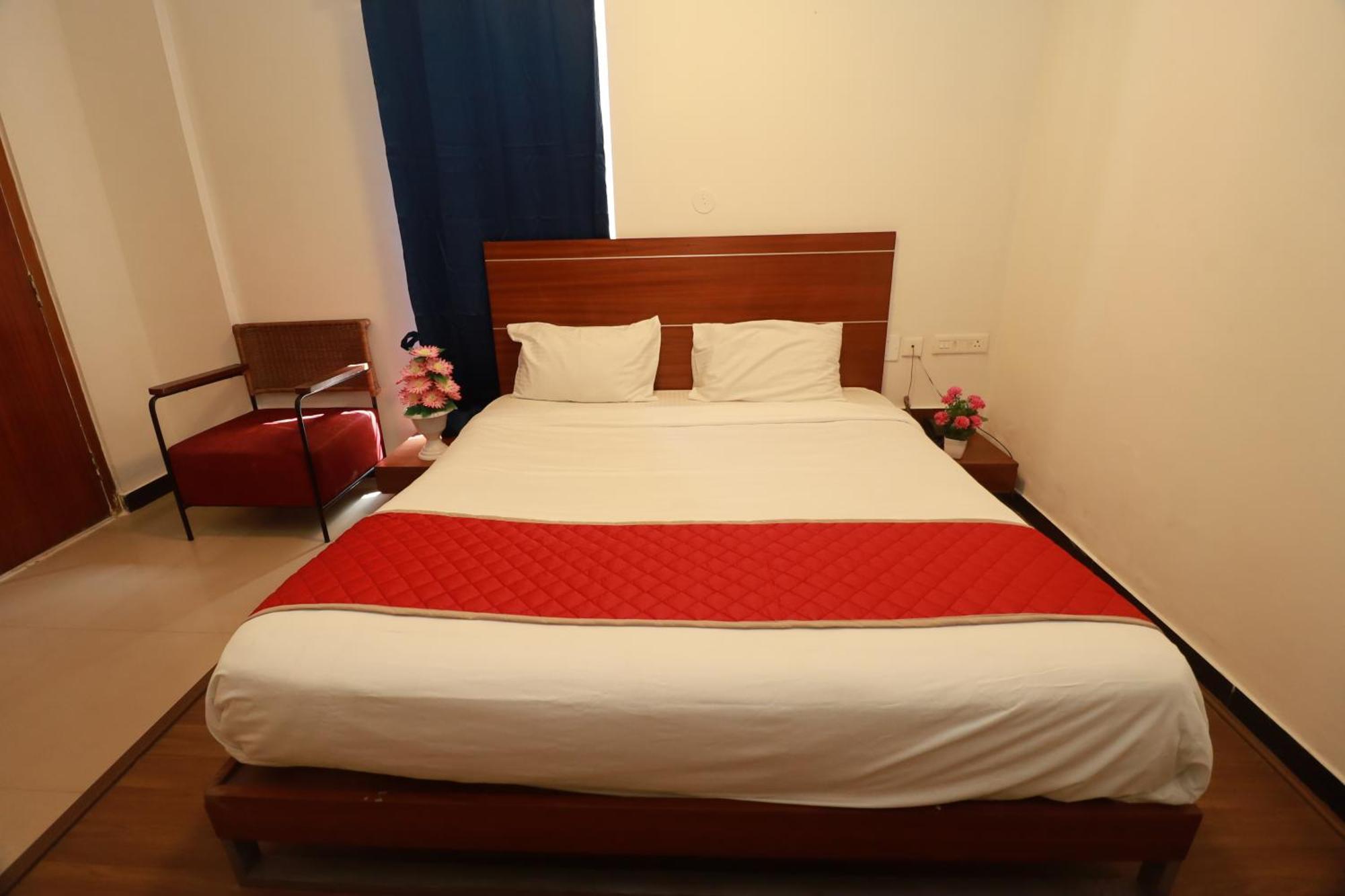 Sri Vishnu Hotel 5*