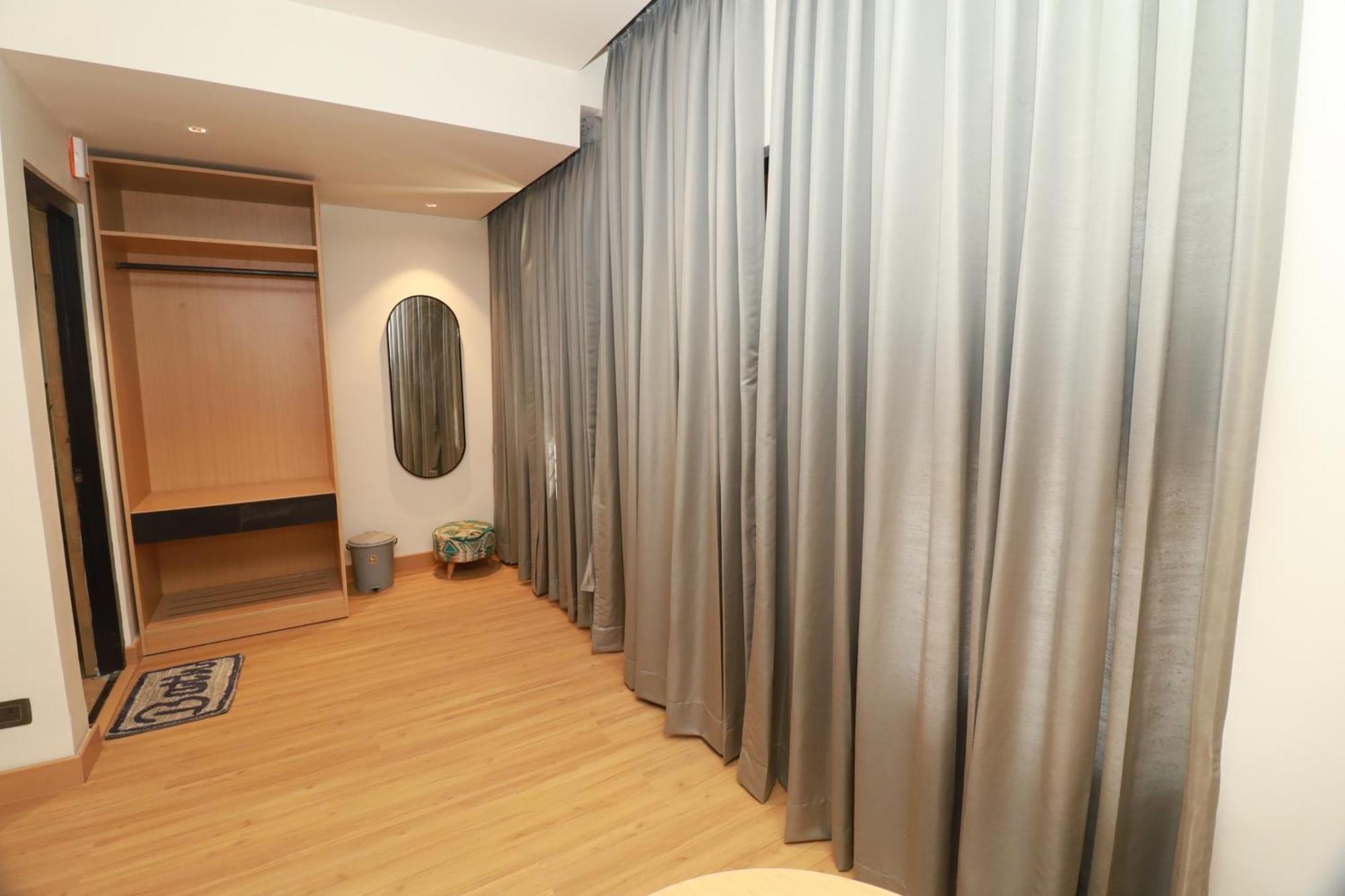 Sri Vishnu 5* Bangalore