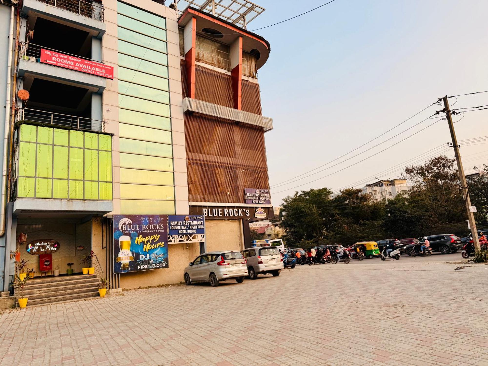 Hotel New Blue Rocks Sarjapur 3*
