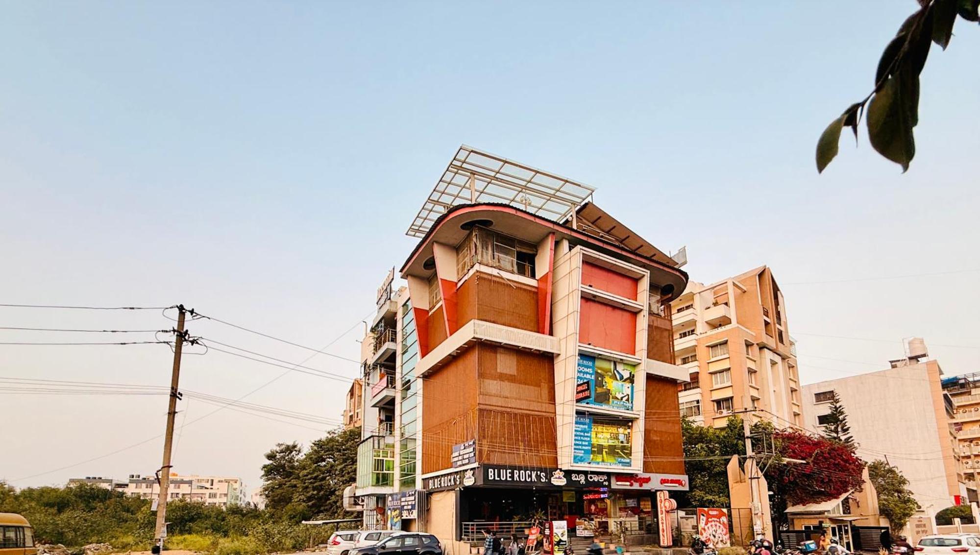 New Blue Rocks Sarjapur Hotel