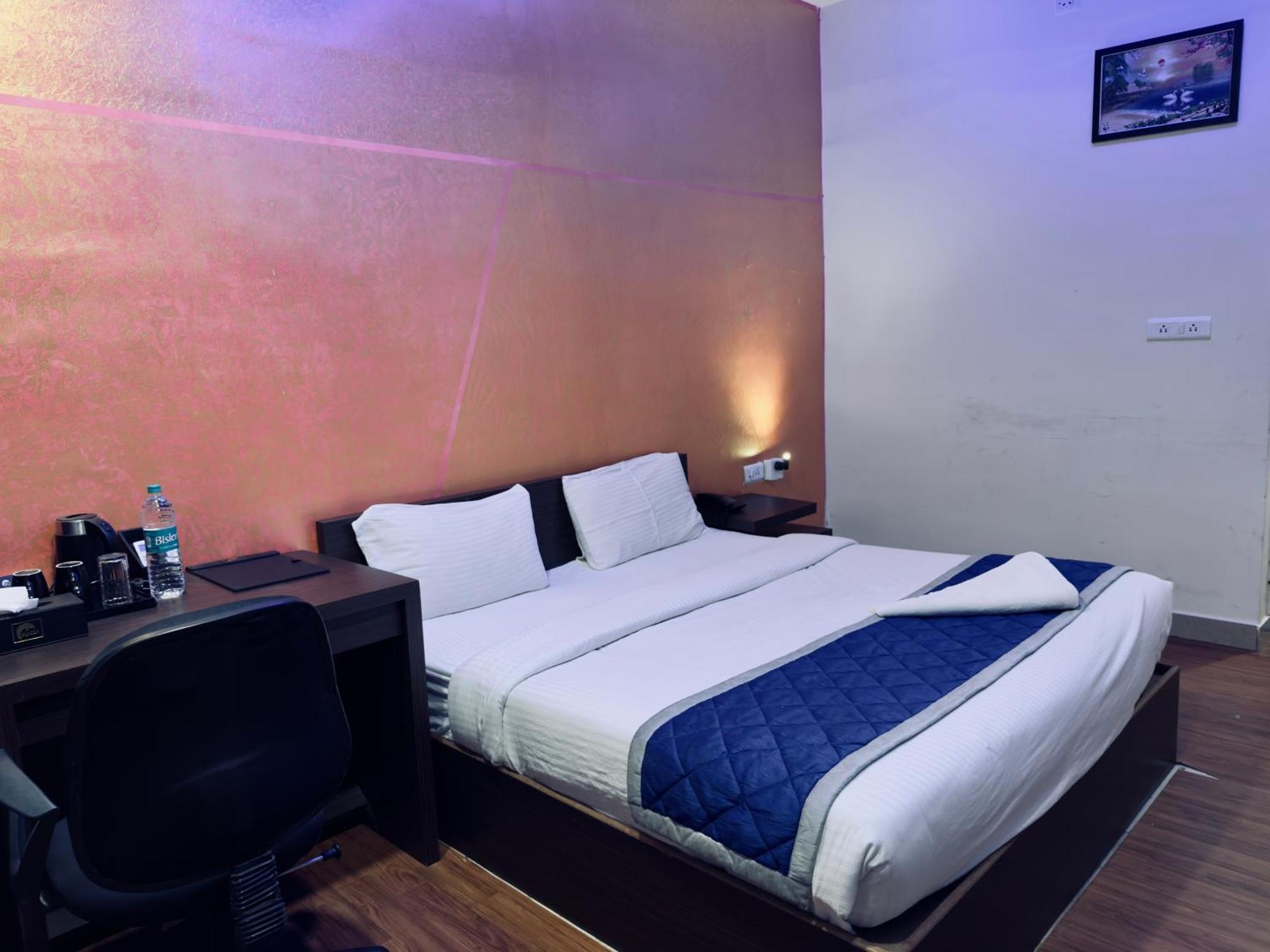 Hotel New Blue Rocks Sarjapur