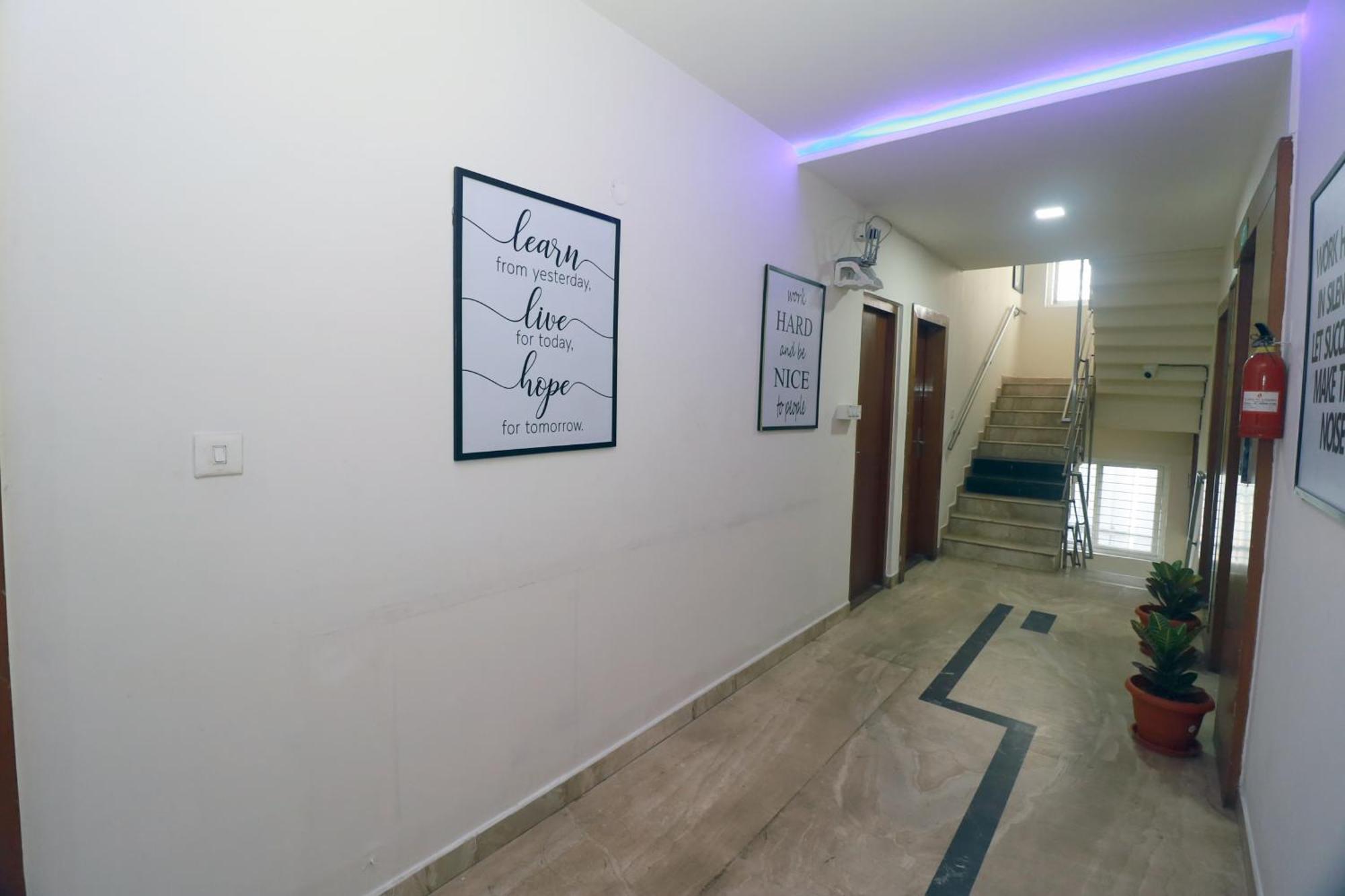 Hotel Sri Vishnu
