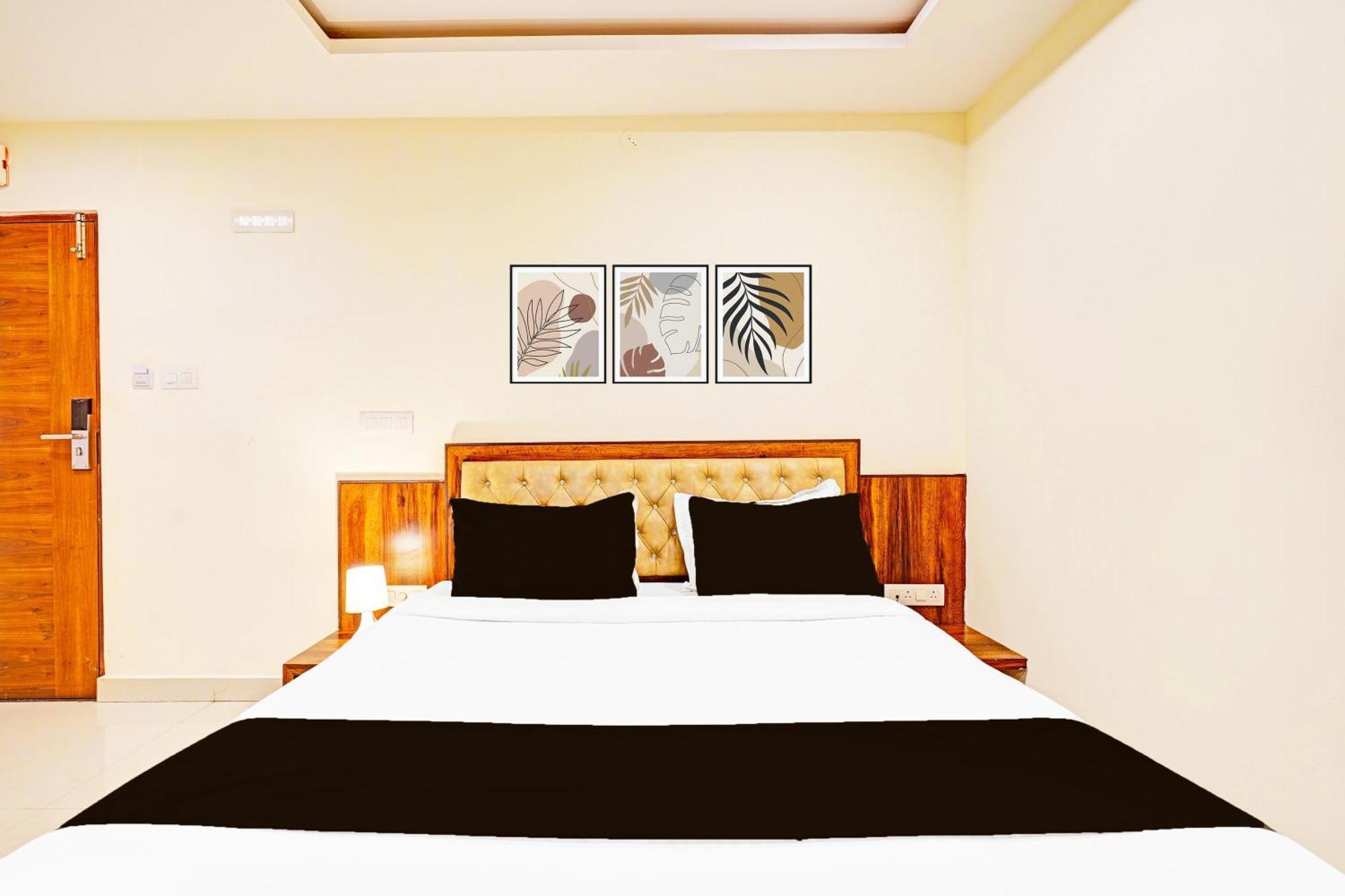 Super Townhouse Itpl Formerly Royal Hotel 4*