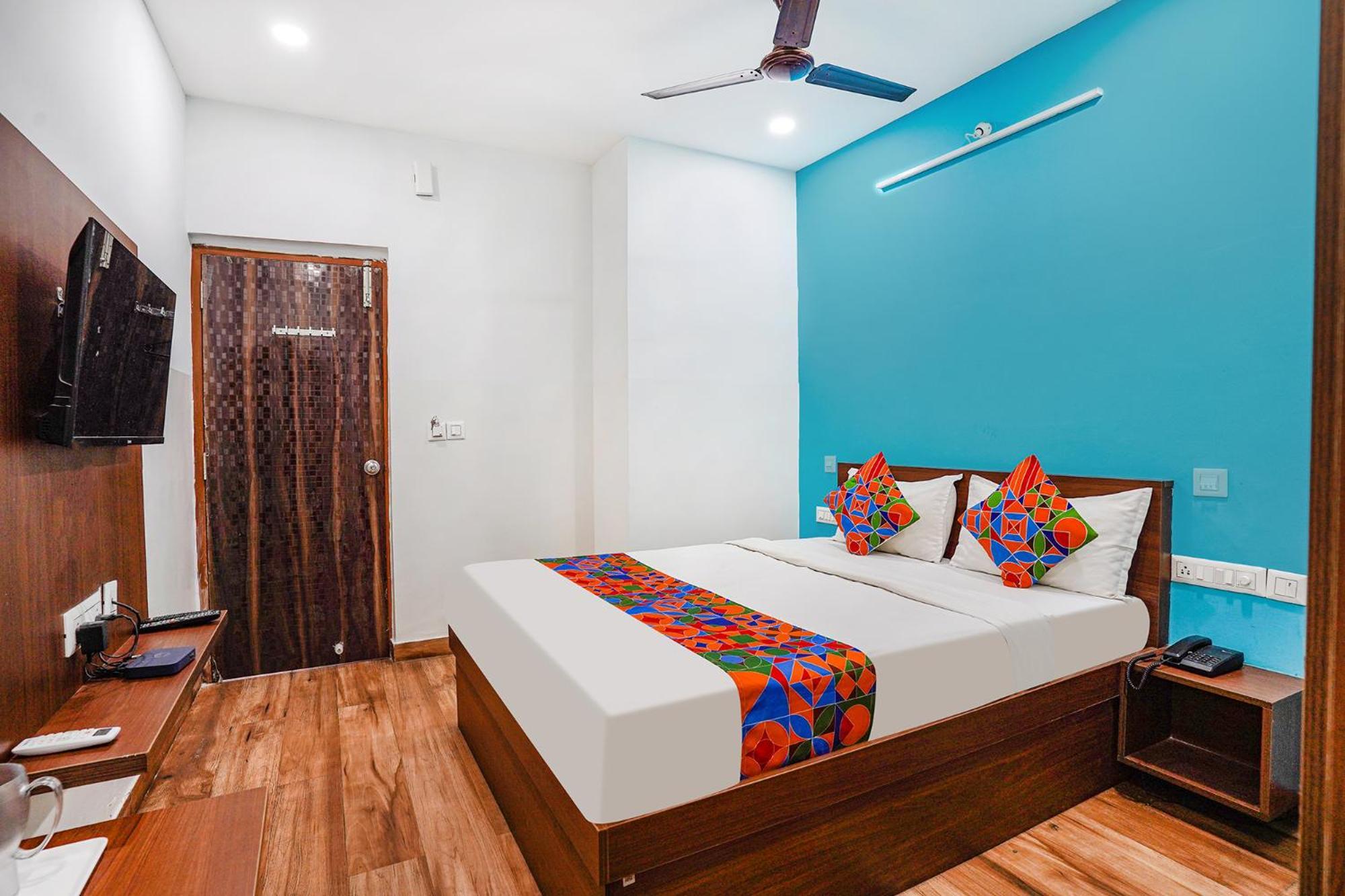Hotel Fabhotel Rlv Palace - Nr Kengeri Satellite Town Bangalore