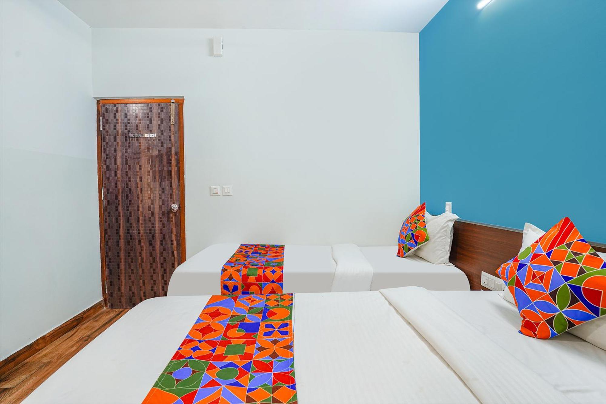 Fabhotel Rlv Palace - Nr Kengeri Satellite Town 3*