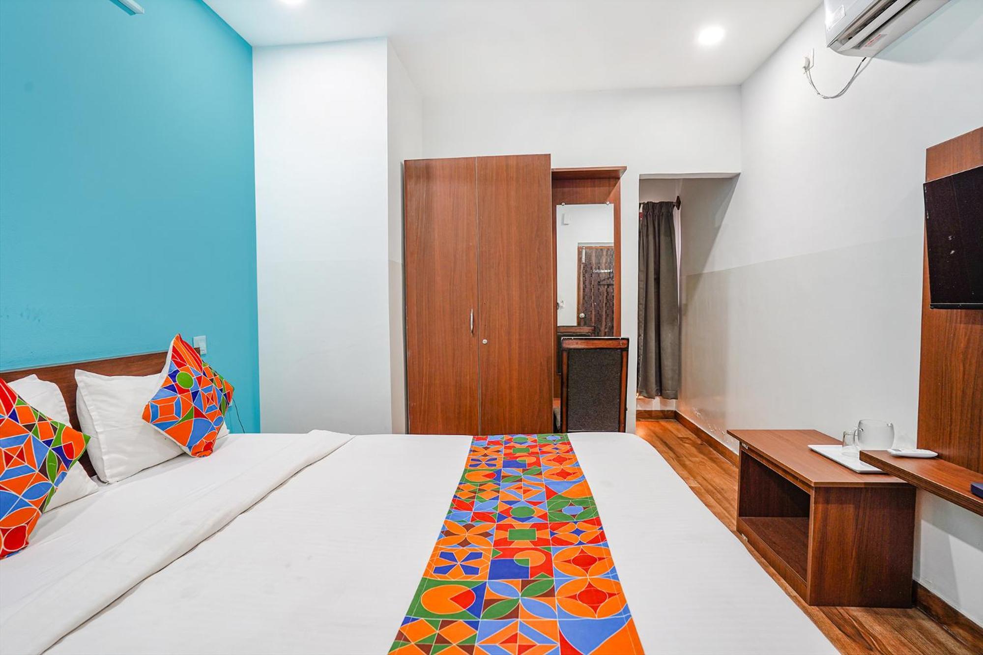 Hotel Fabhotel Rlv Palace - Nr Kengeri Satellite Town