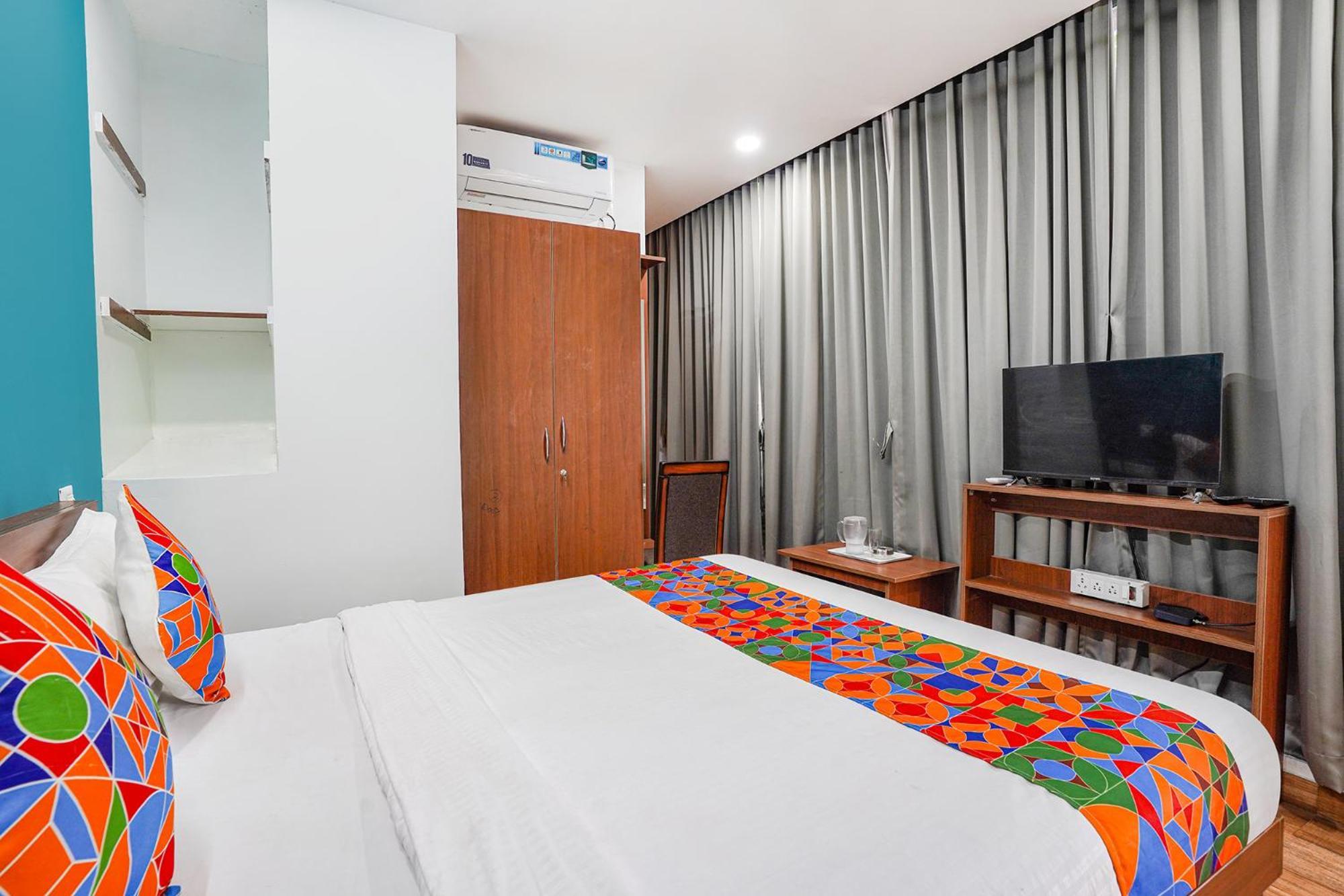 Fabhotel Rlv Palace - Nr Kengeri Satellite Town 3*
