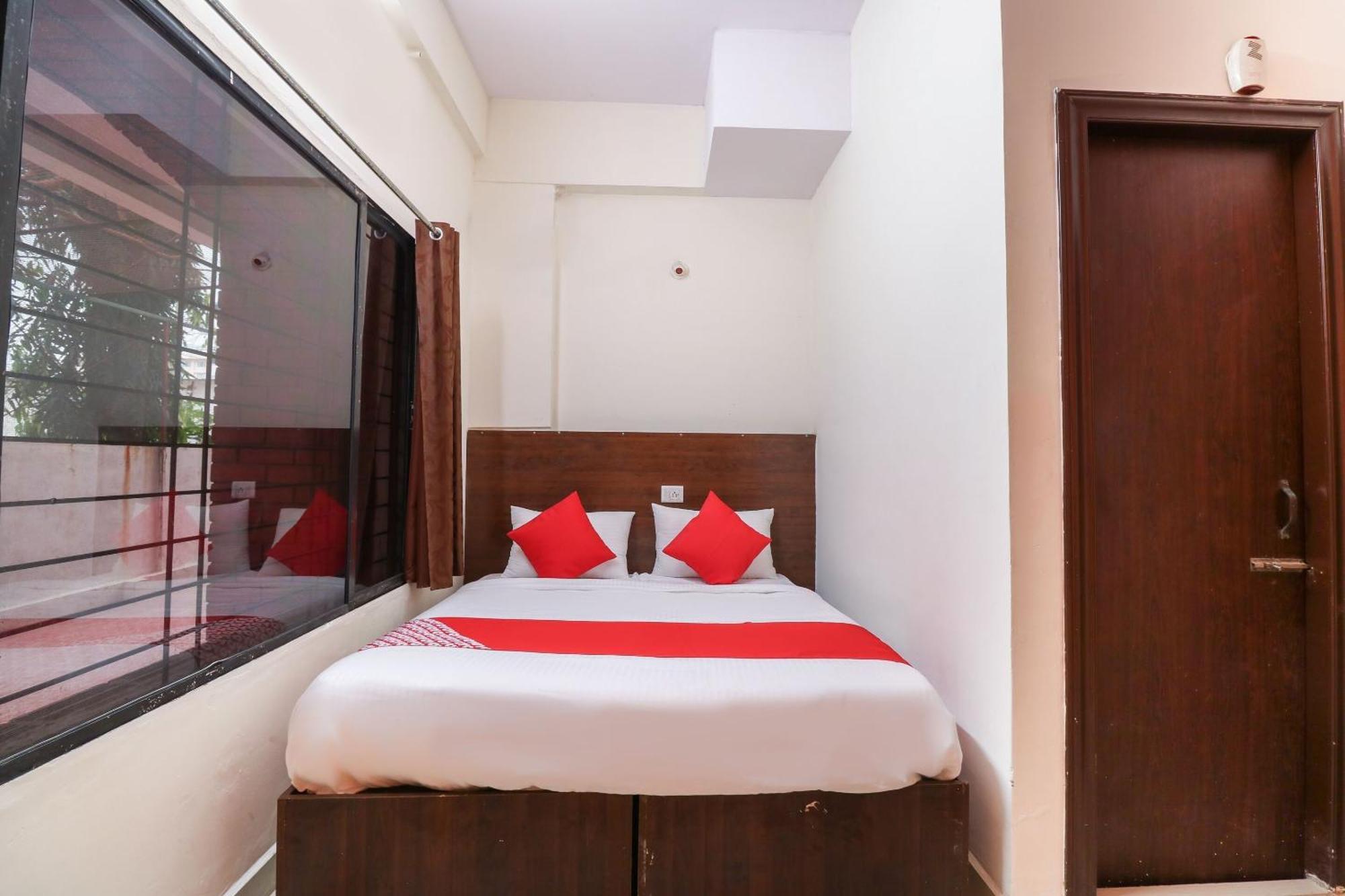 Hotel O The Royal International Bangalore