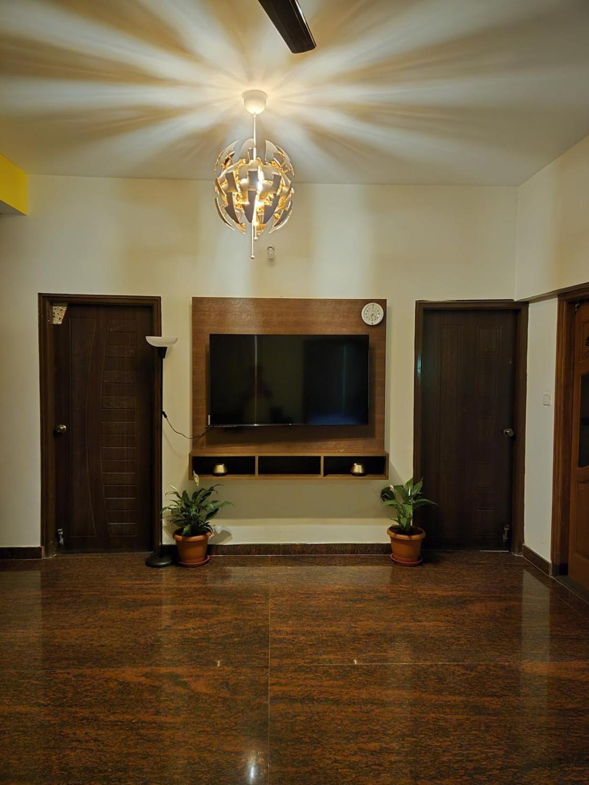 Peaceful Modern 2 Bhk Flat *
