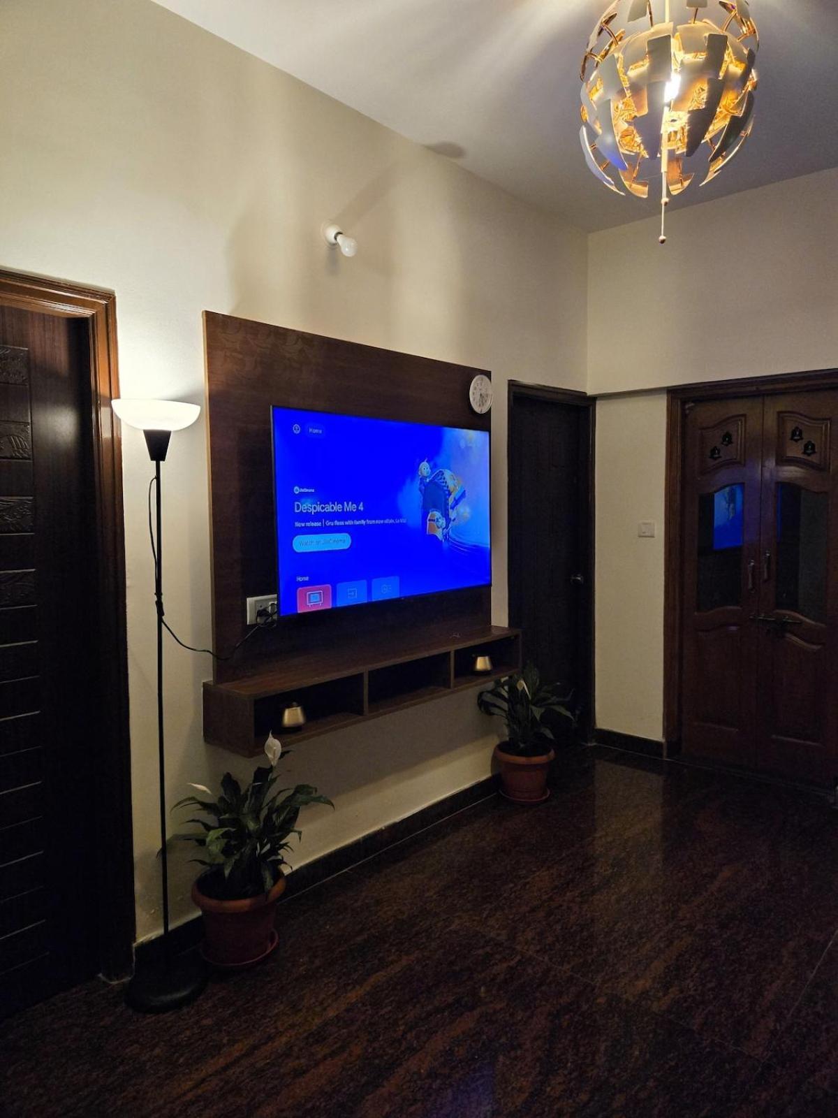 Apartment Peaceful Modern 2 Bhk Flat