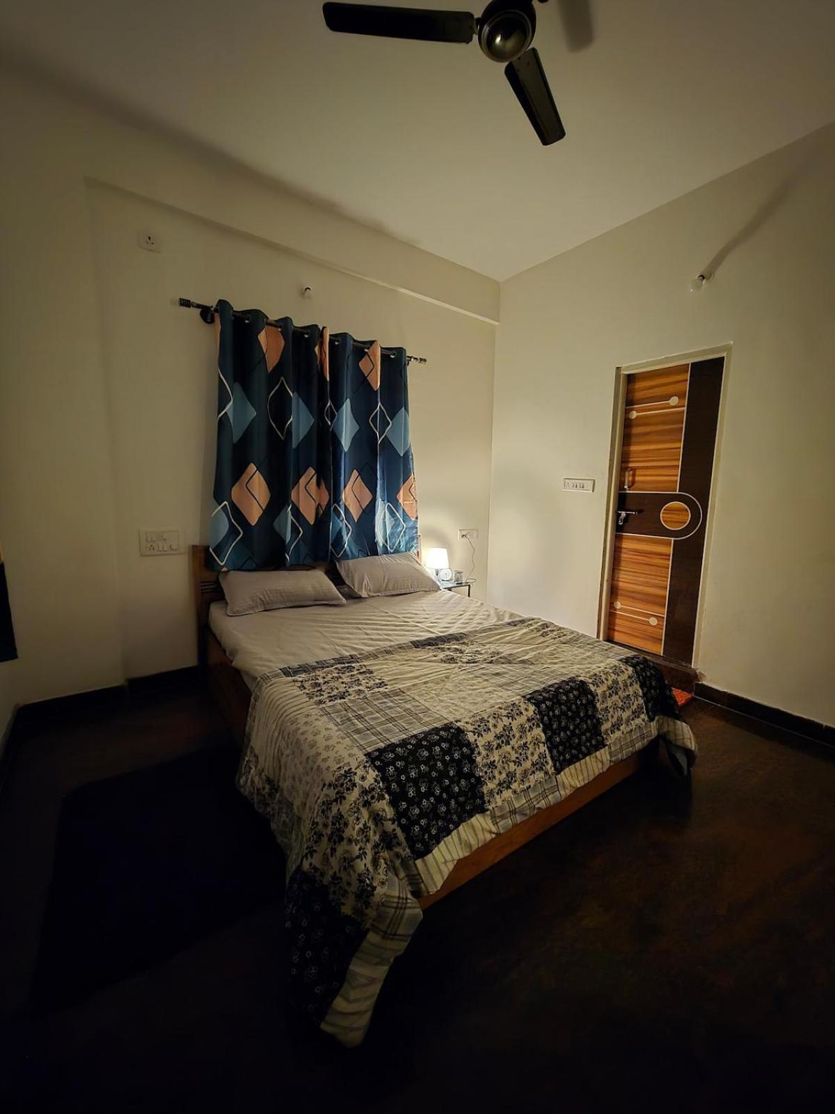 Peaceful Modern 2 Bhk Flat Apartment