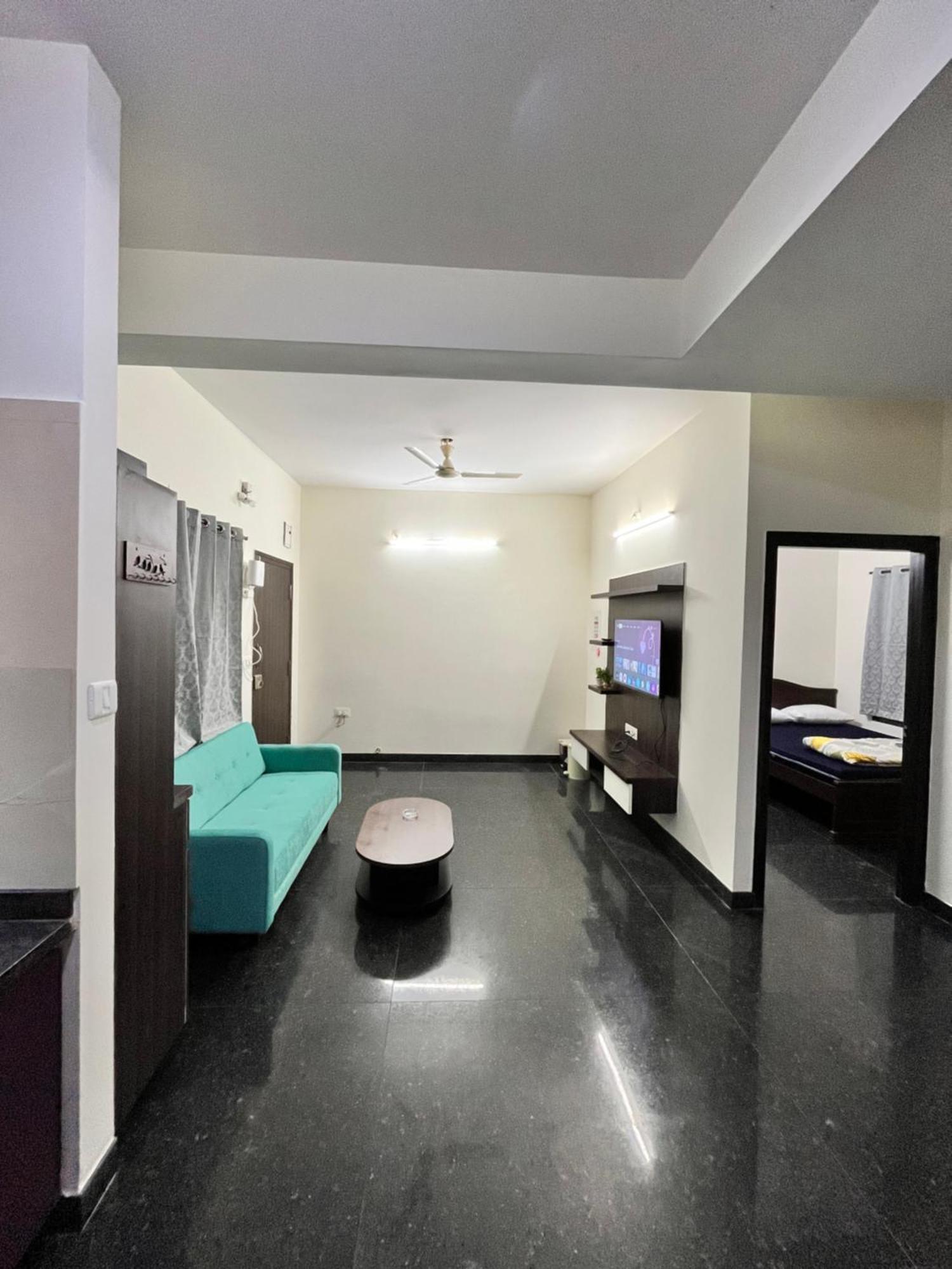 Apartment 2 Beds, Hsr Layout, Smart Tv & Free Ott, Game Room, Library
