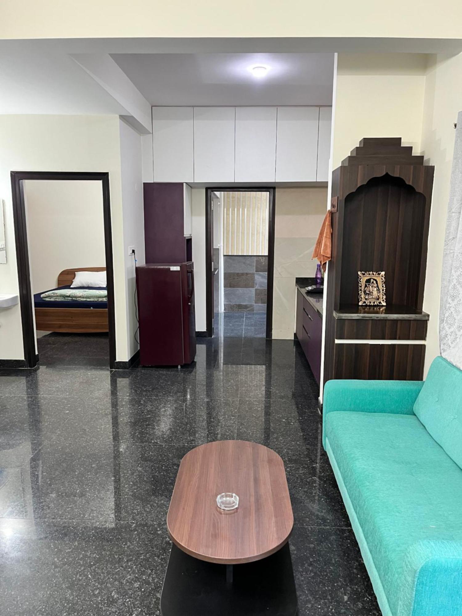 Apartment 2 Beds, Hsr Layout, Smart Tv & Free Ott, Game Room, Library Bangalore