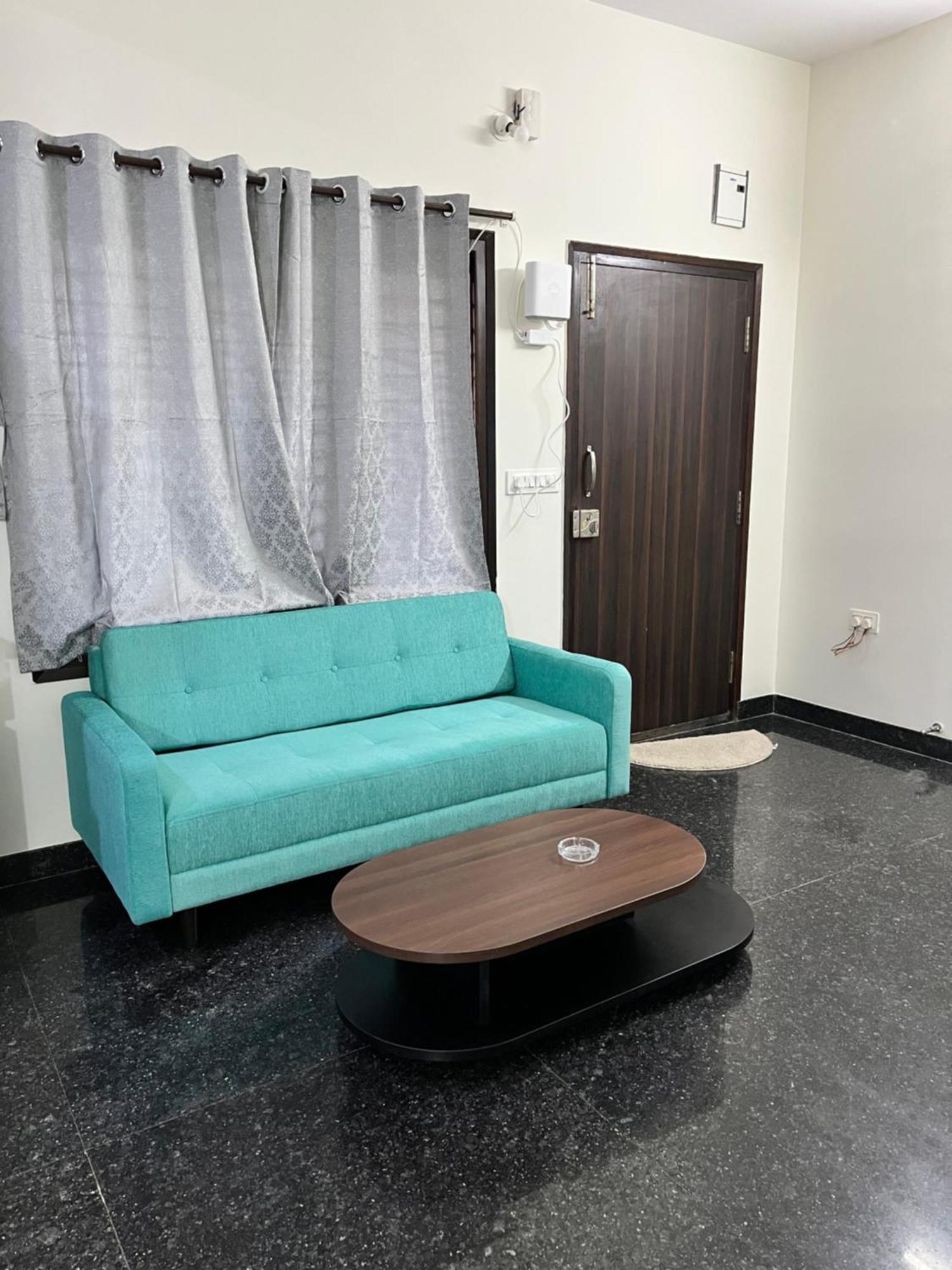 Apartment 2 Beds, Hsr Layout, Smart Tv & Free Ott, Game Room, Library Bangalore