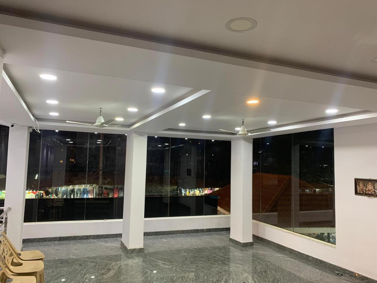 Comfort Hotel Bangalore