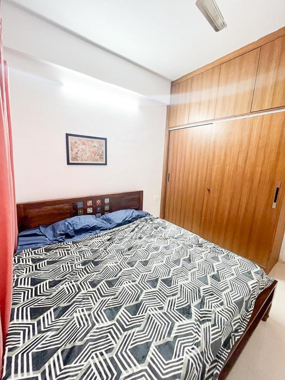 Apartment Khushal *