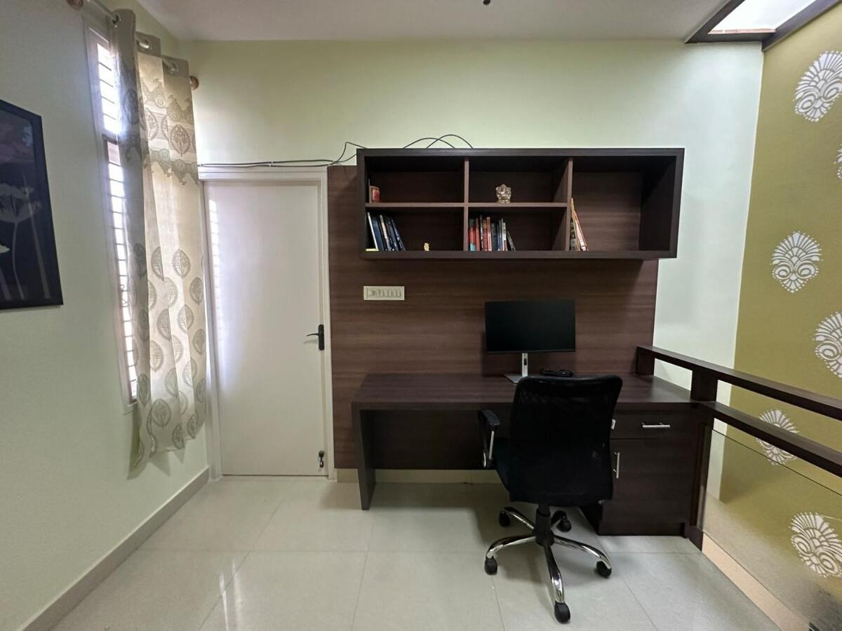 Comfort Living B On 2nd Floor Shared Area *