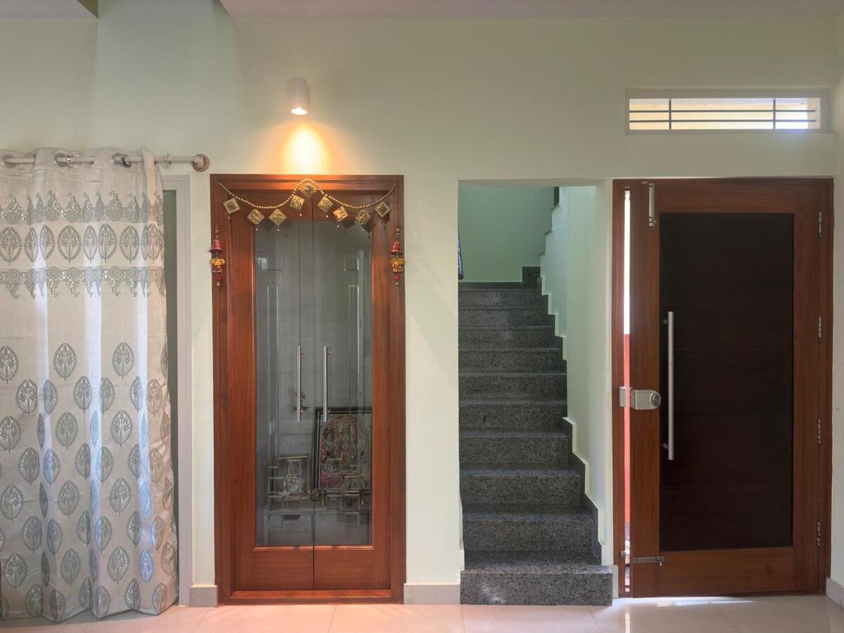 Comfort Living A On 2nd Floor Shared Area Apartment