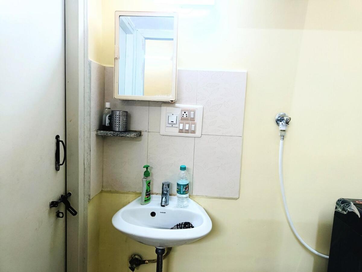 Apartamento 1bhk Near Iimb On Gf