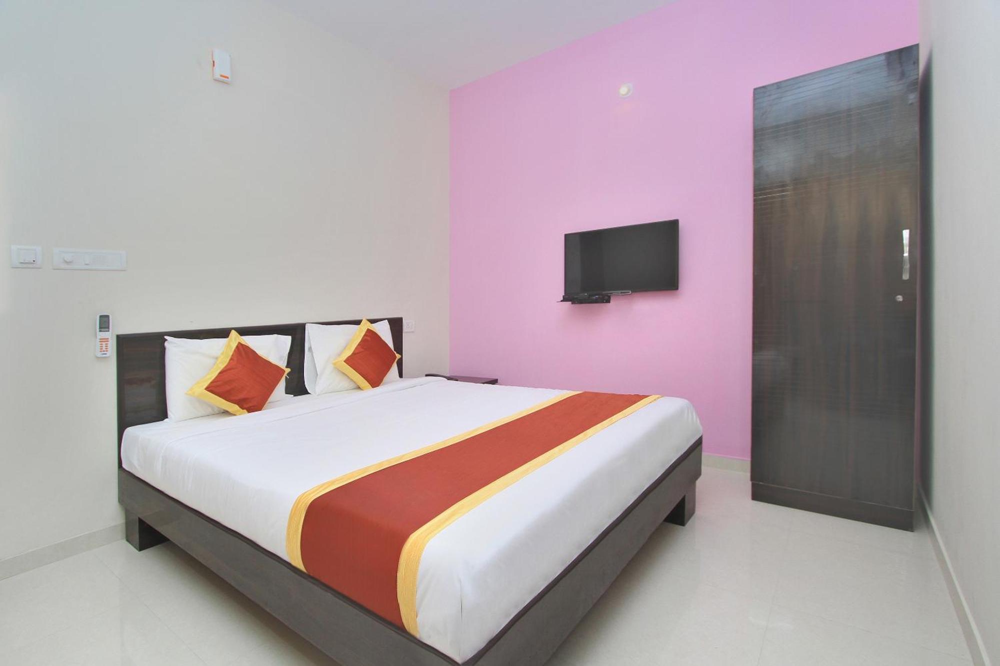 Hotel O Manu Residency 3*