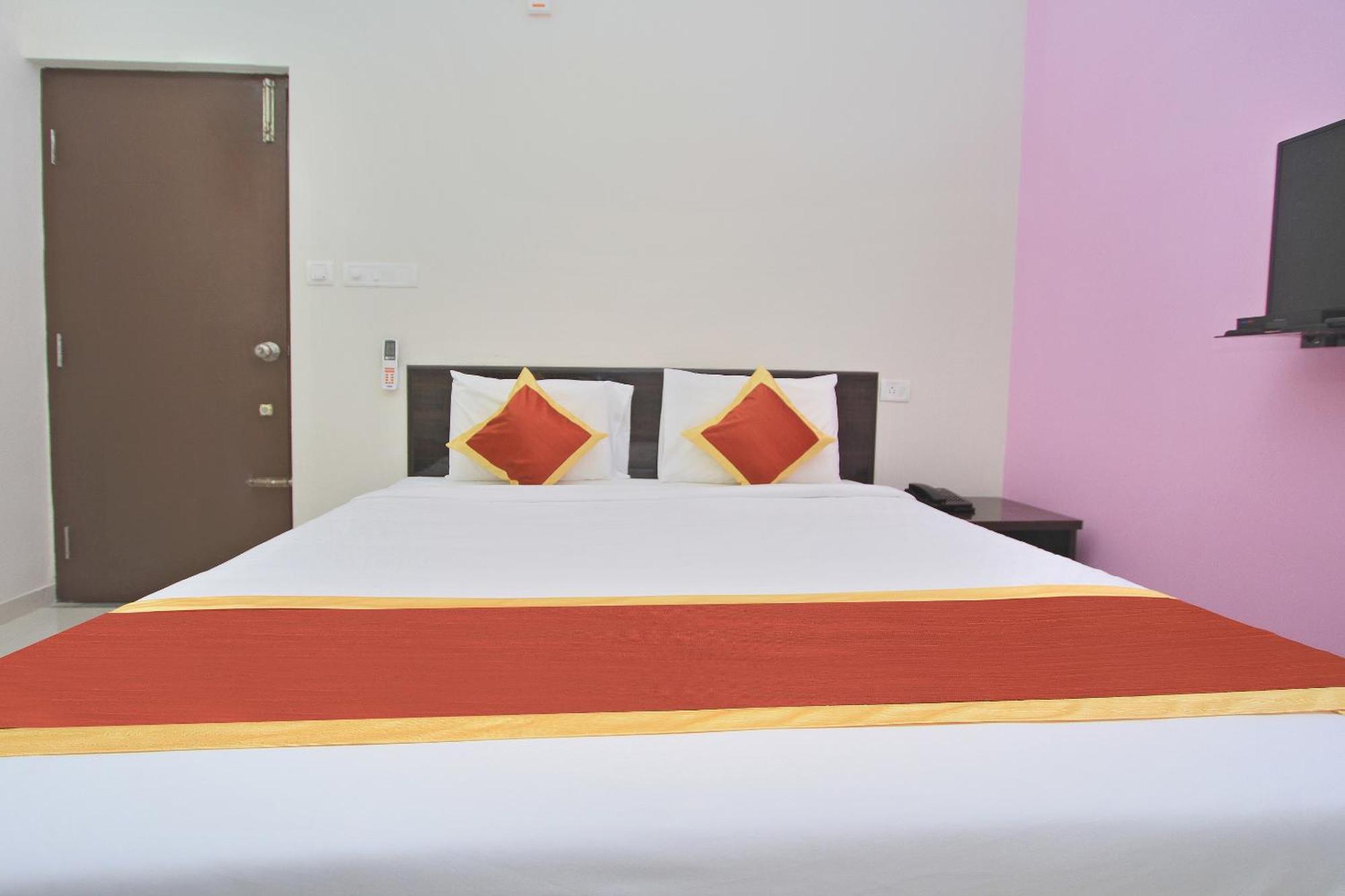 Hotel O Manu Residency
