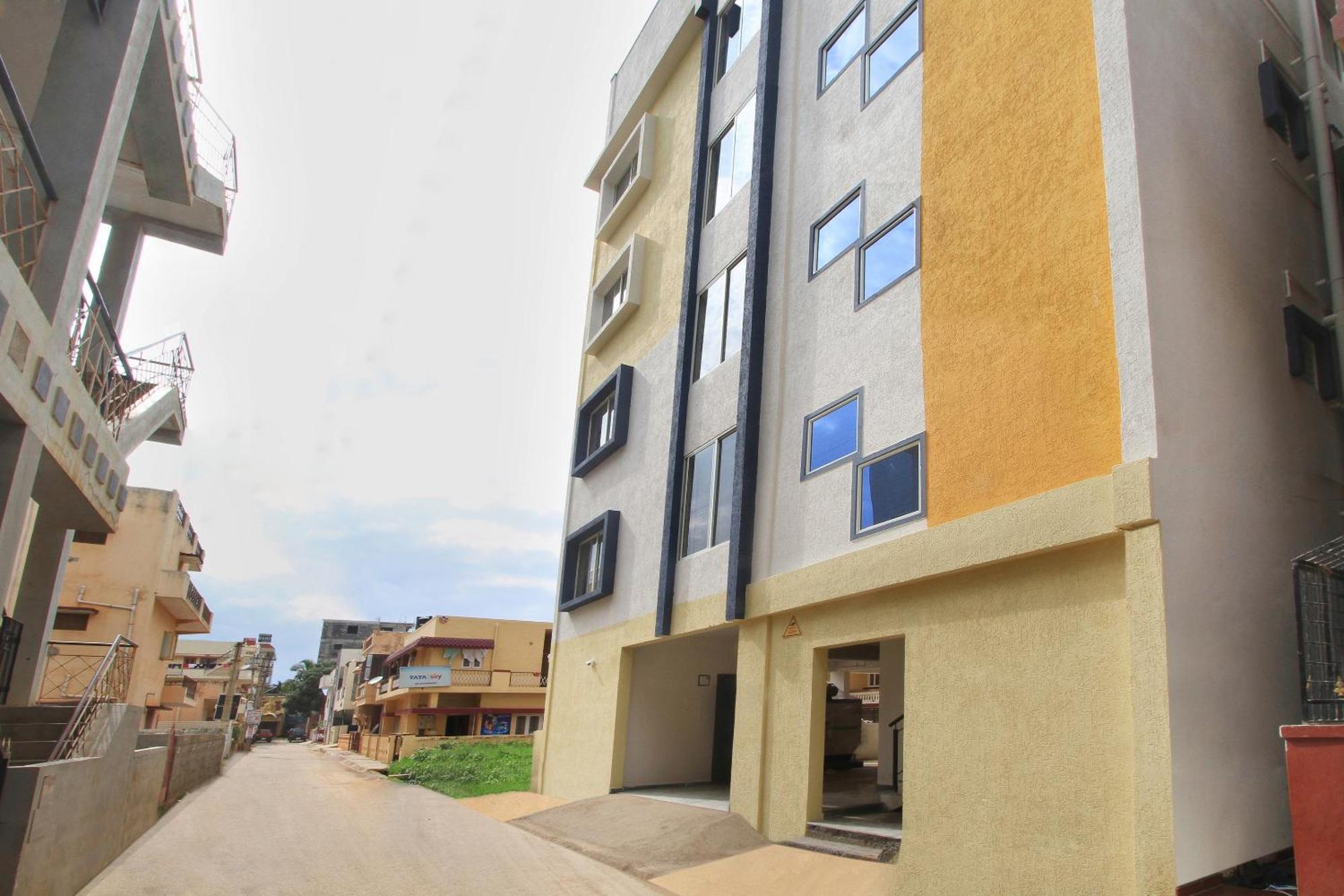 Hotel O Manu Residency 3*