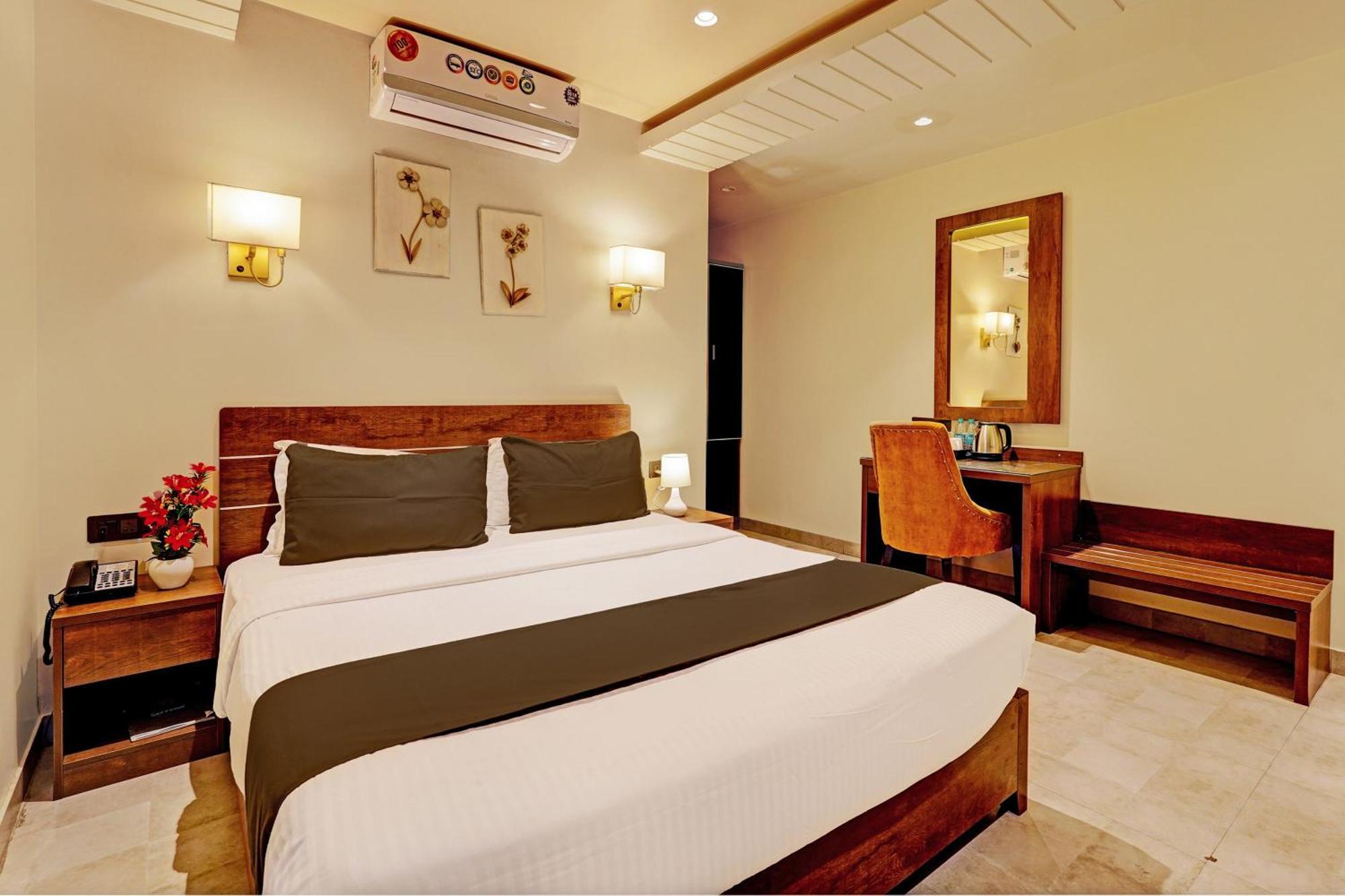 Hotel Townhouse Oak Clove Boutique Rajaji Nagar Near Lulu Mall
