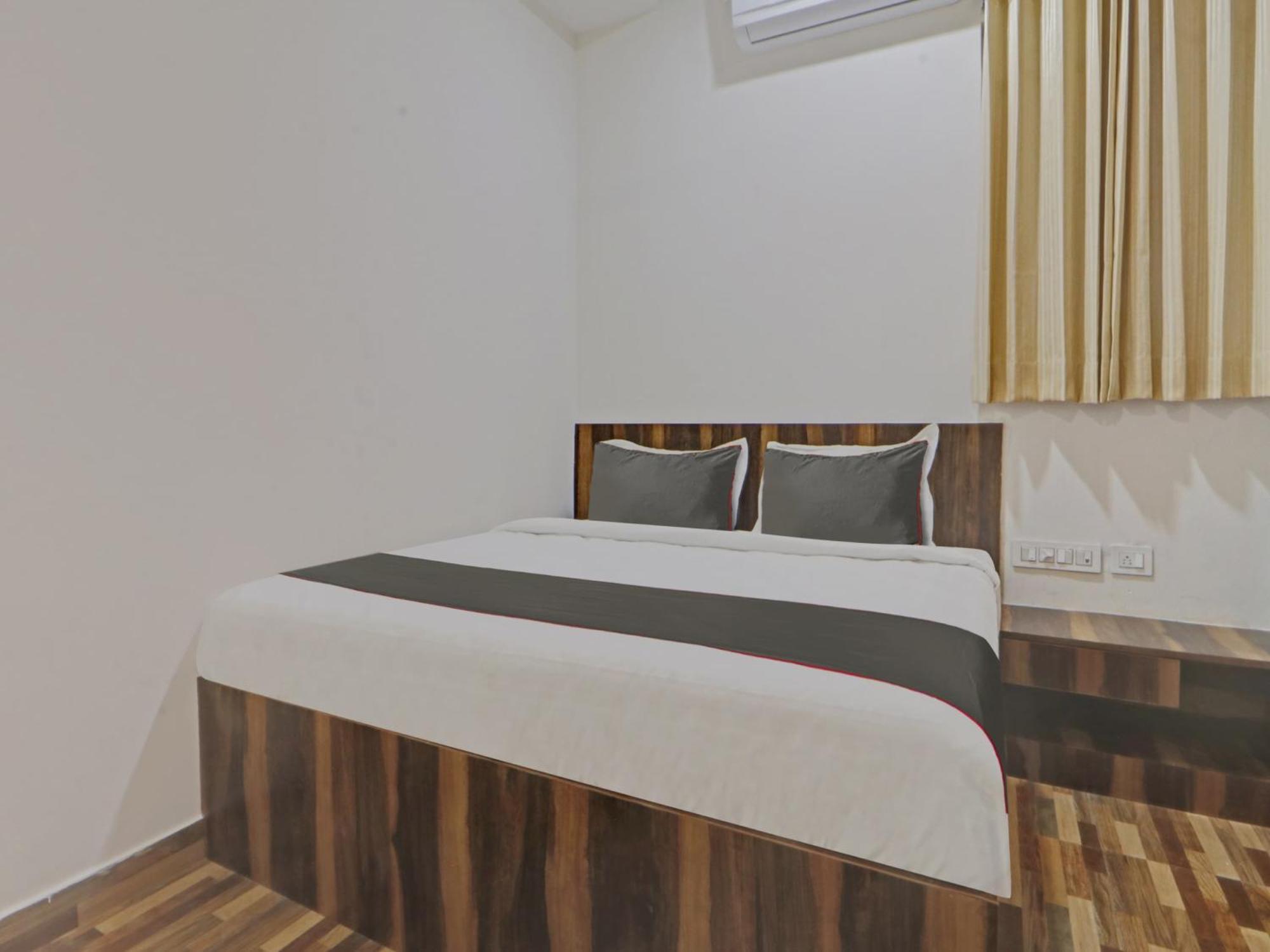 Hotel Collection O Dhruvas Residency 4*