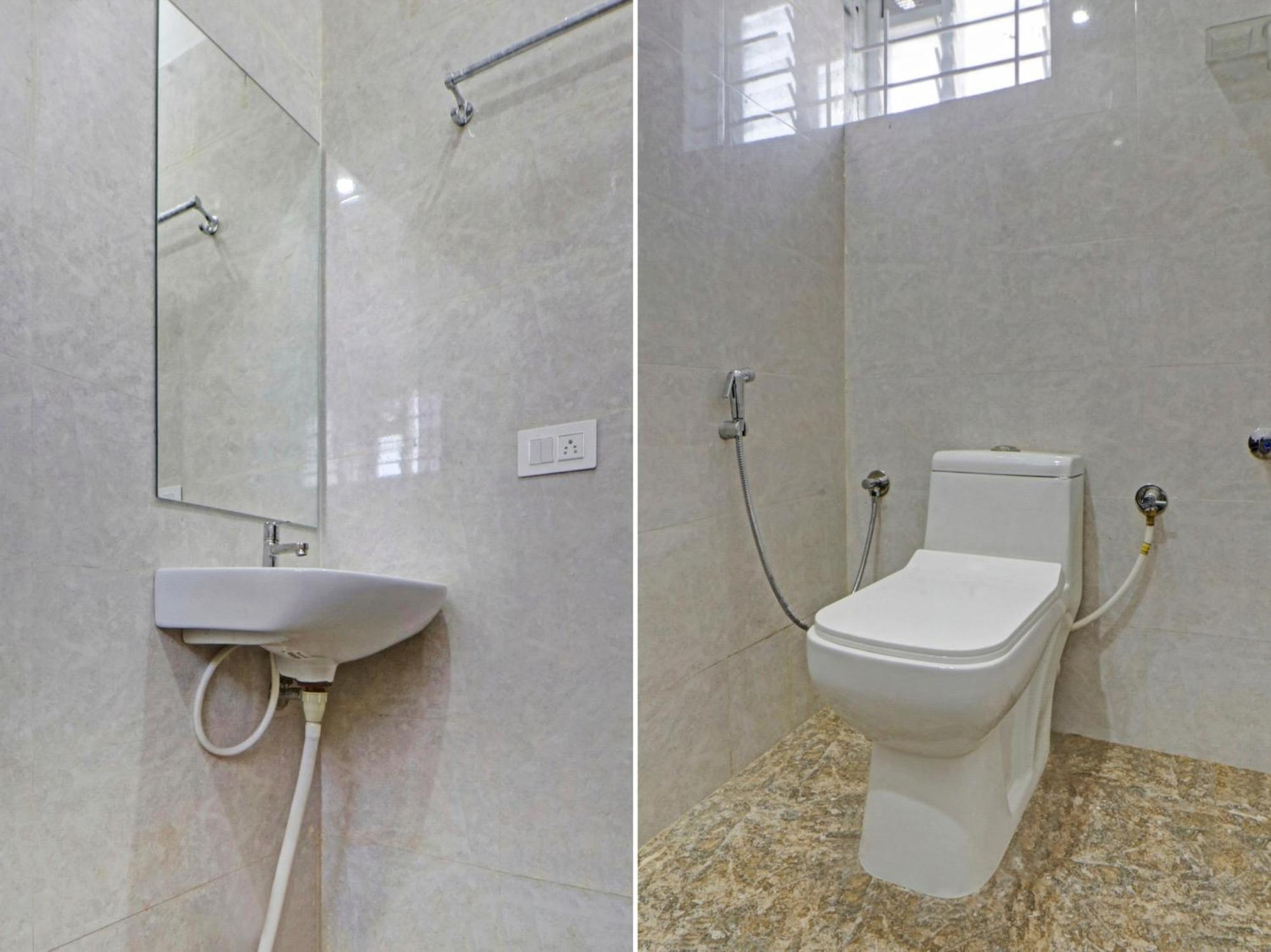 Collection O Dhruvas Residency 4*