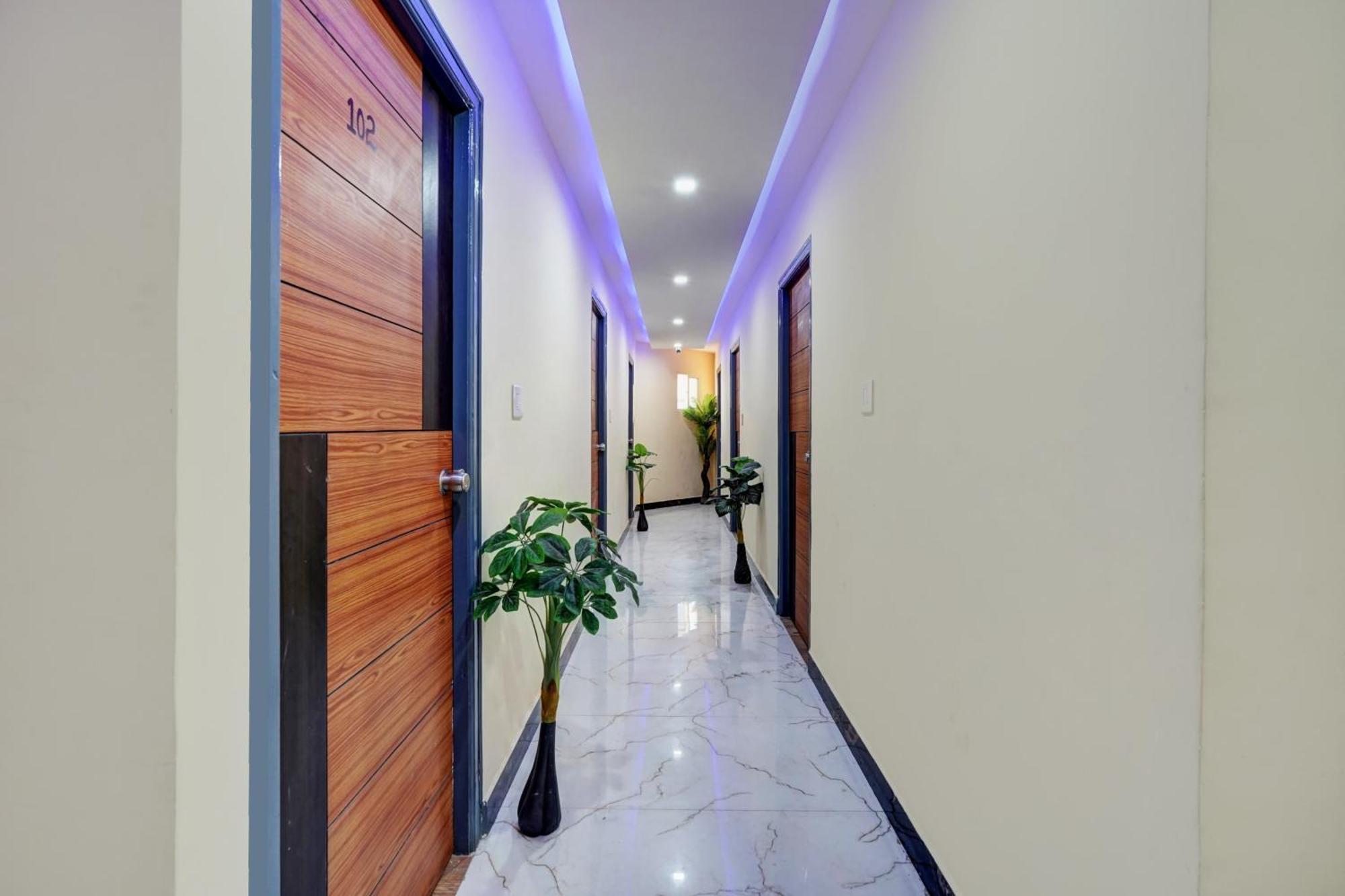 Hotel O Sk Palace 4*