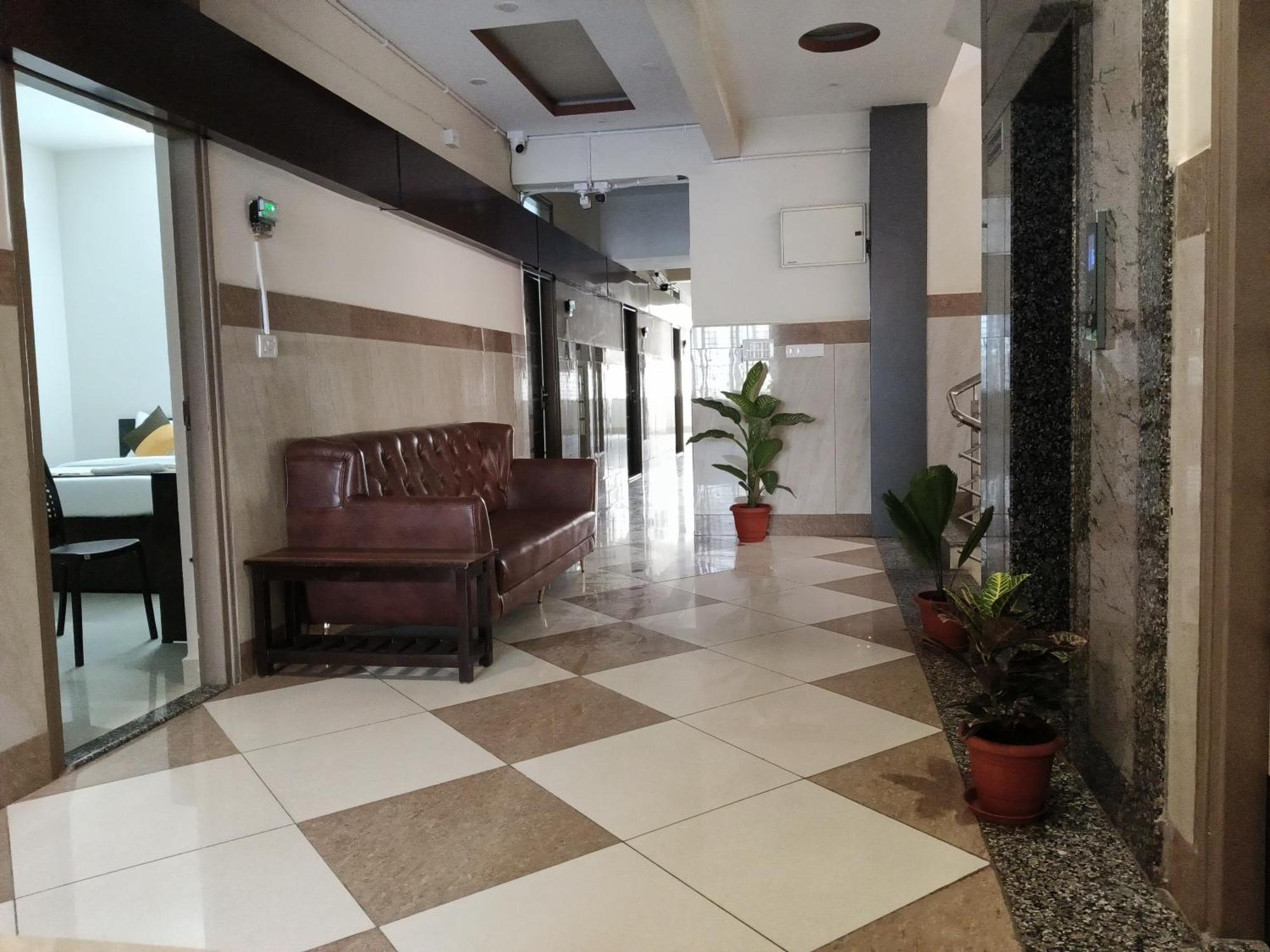 Grand View Hotel 3*